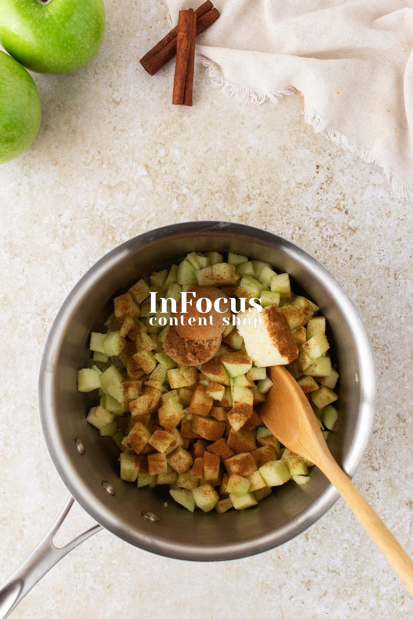 Caramel Apple Cheesecake- Exclusive