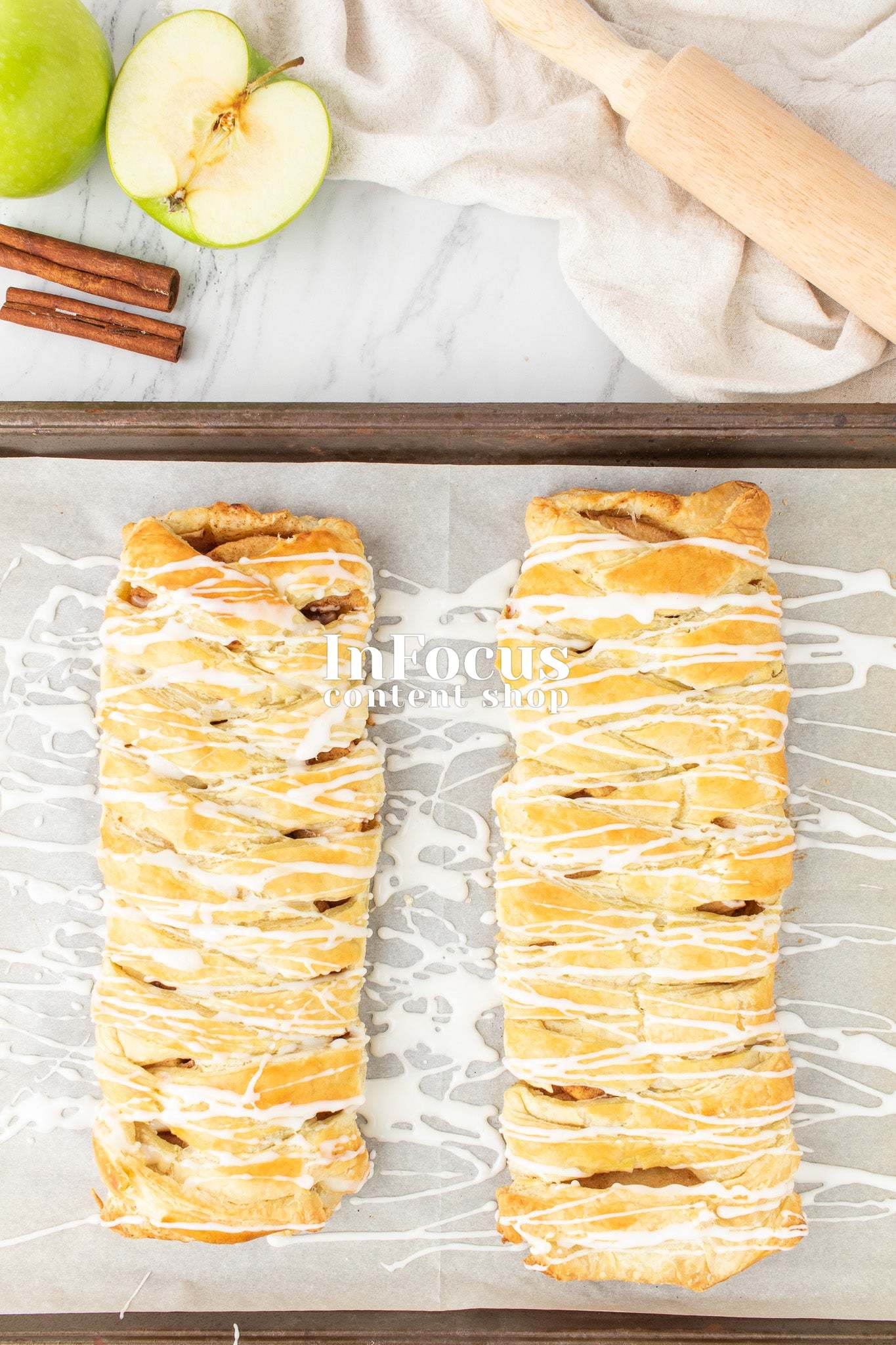 Apple Strudel- Exclusive