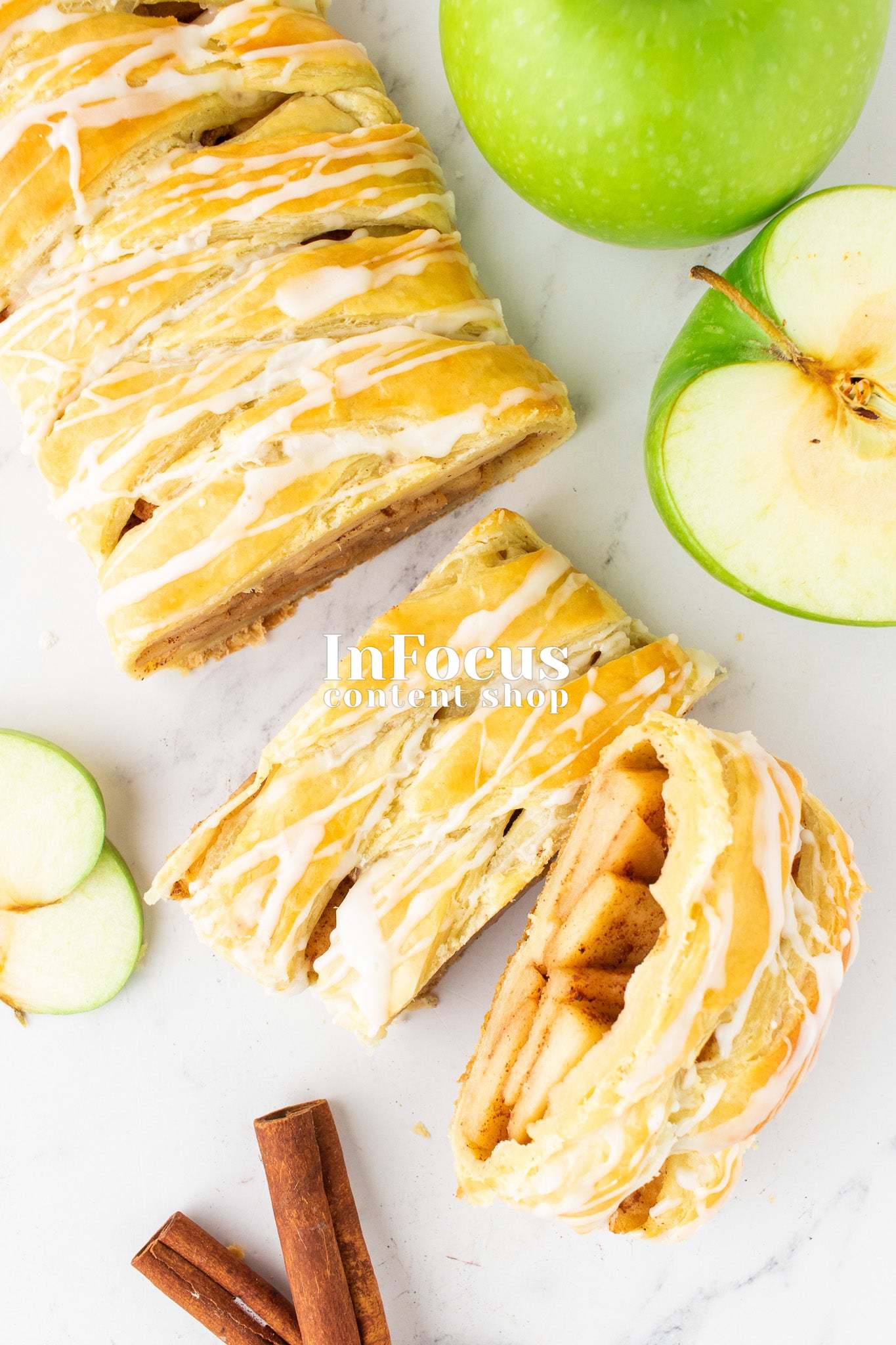 Apple Strudel- Exclusive