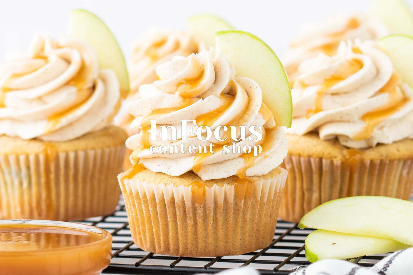 Caramel Apple Cupcakes- Semi-Exclusive Set 1