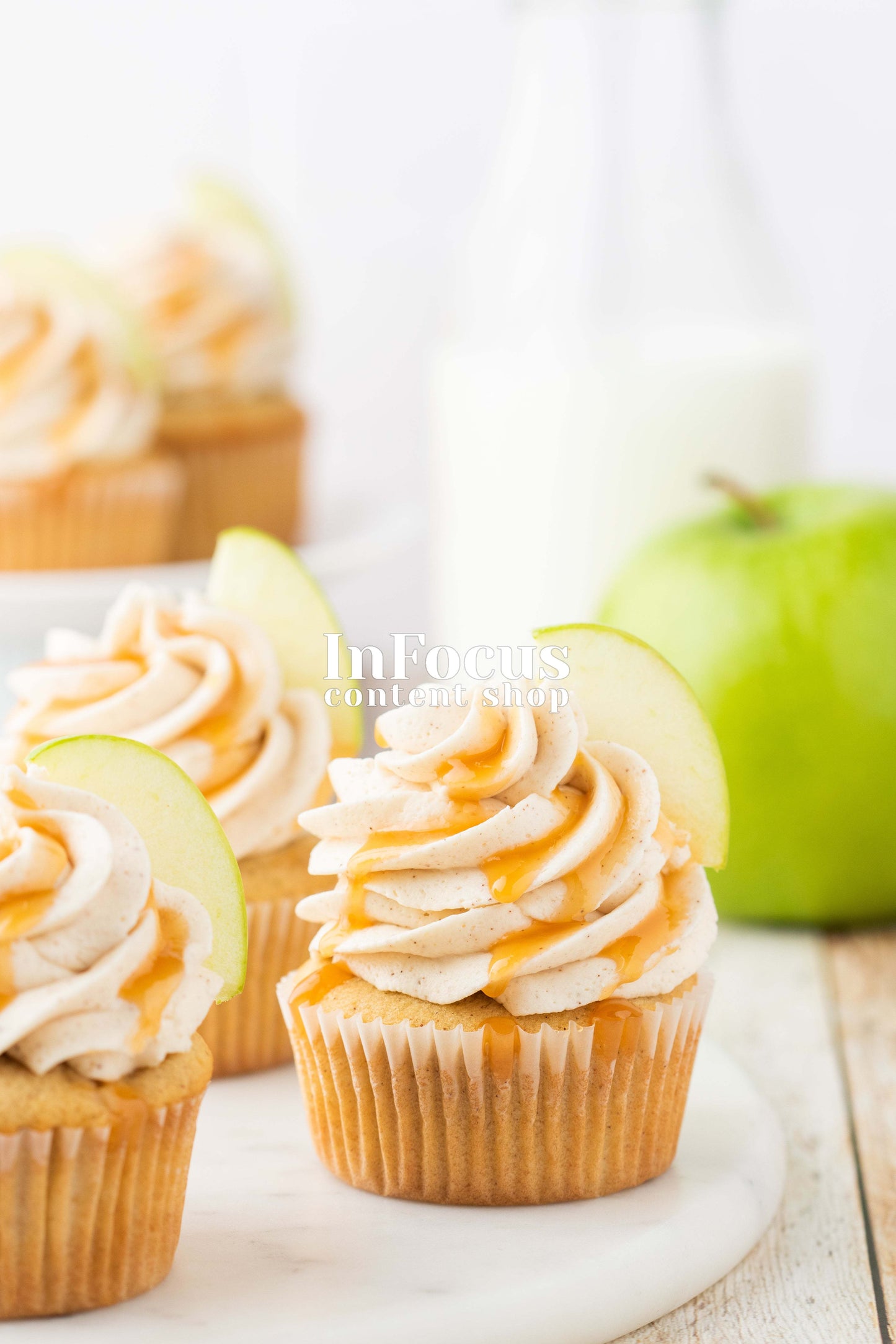 Caramel Apple Cupcakes- Semi-Exclusive Set 2