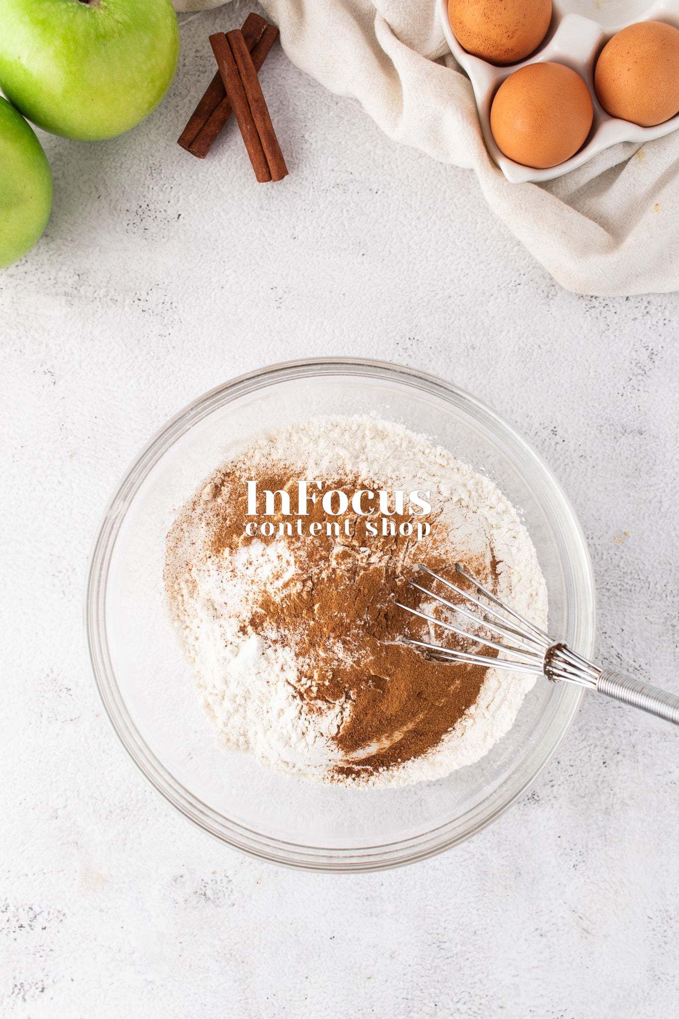 Caramel Apple Bundt Cake- Exclusive