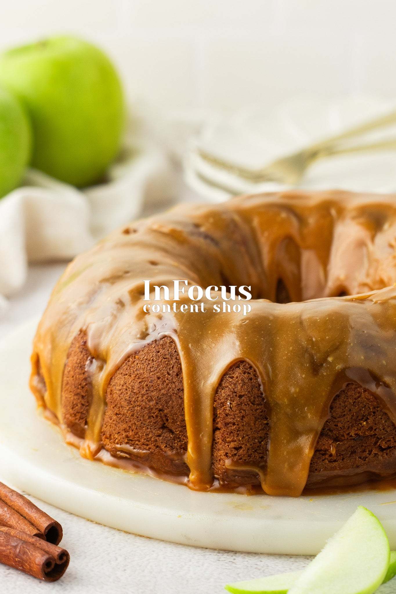 Caramel Apple Bundt Cake- Exclusive