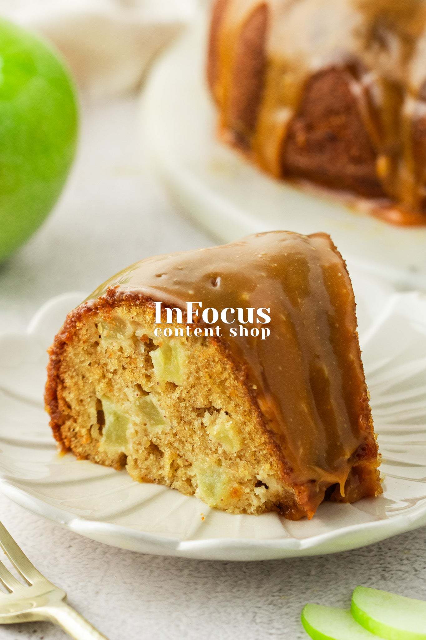 Caramel Apple Bundt Cake- Exclusive
