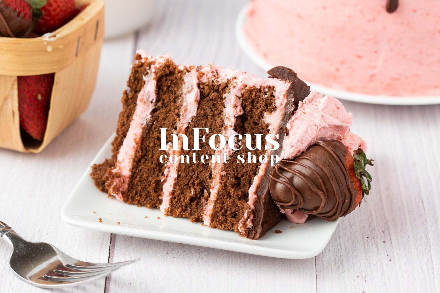 Chocolate Strawberry Cake- Semi-Exclusive Set 2