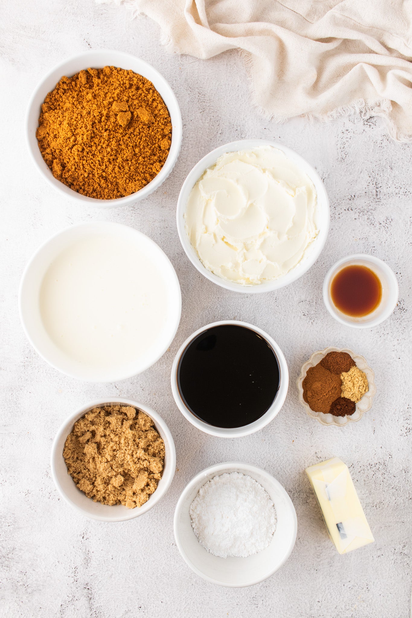 No-Bake Gingerbread Cheesecake- Exclusive