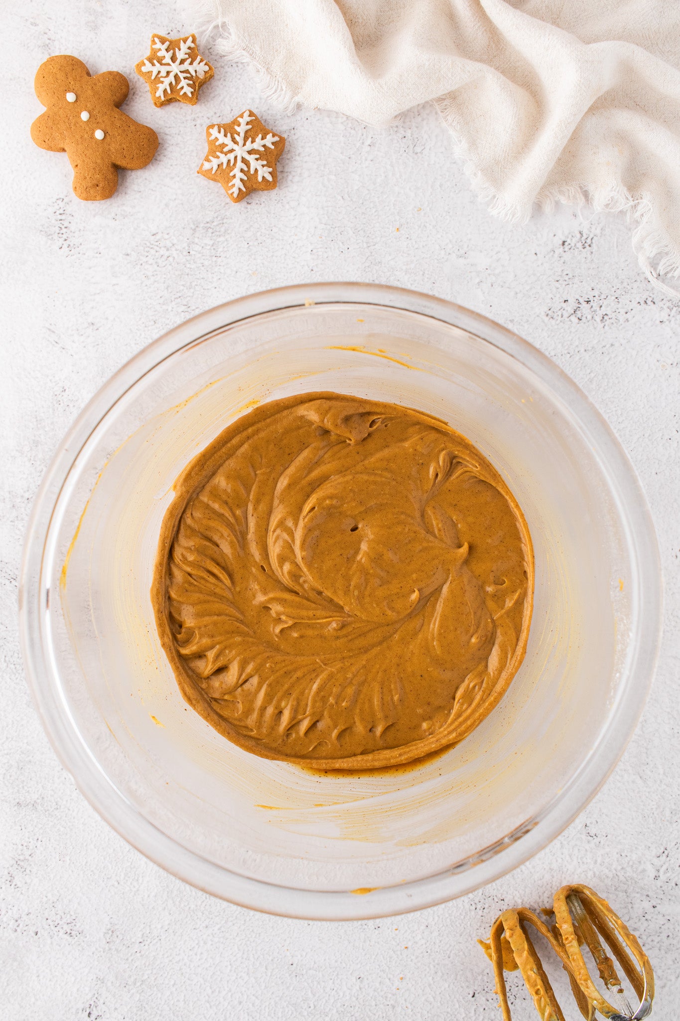 No-Bake Gingerbread Cheesecake- Exclusive