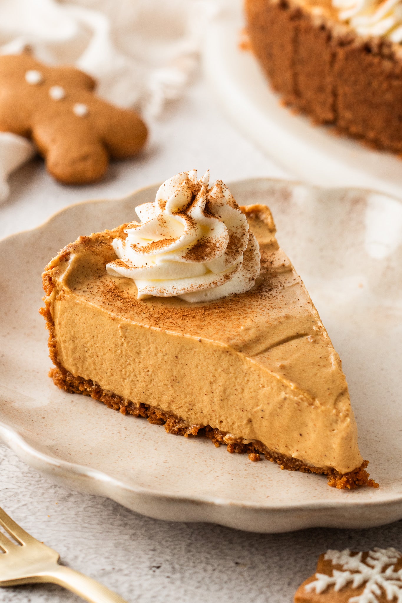 No-Bake Gingerbread Cheesecake- Exclusive