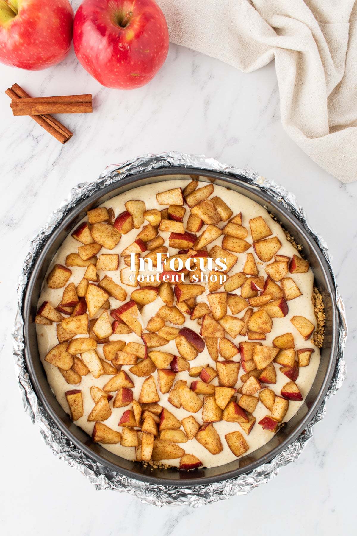 Apple Crumble Cheesecake- Exclusive