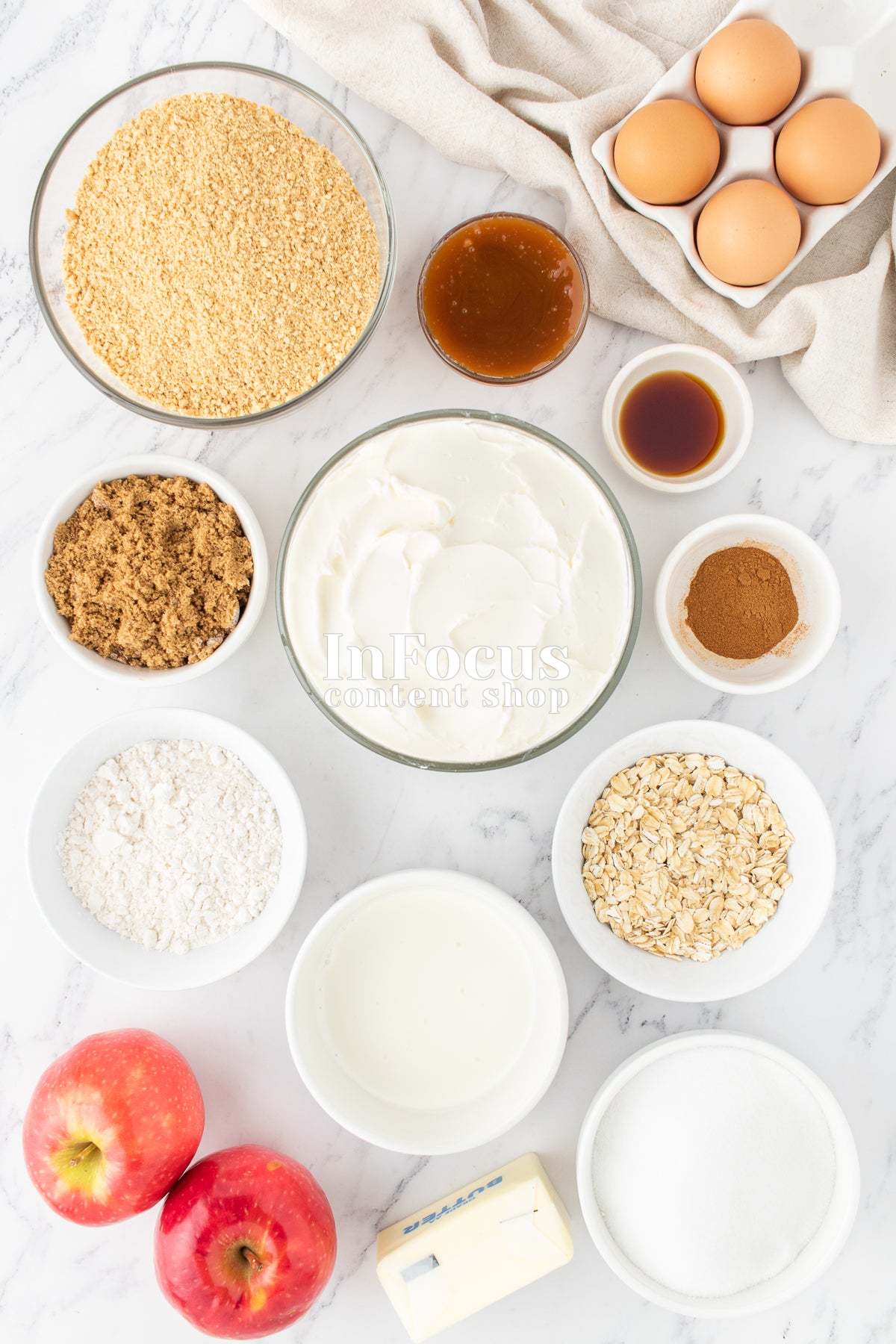 Apple Crumble Cheesecake- Exclusive