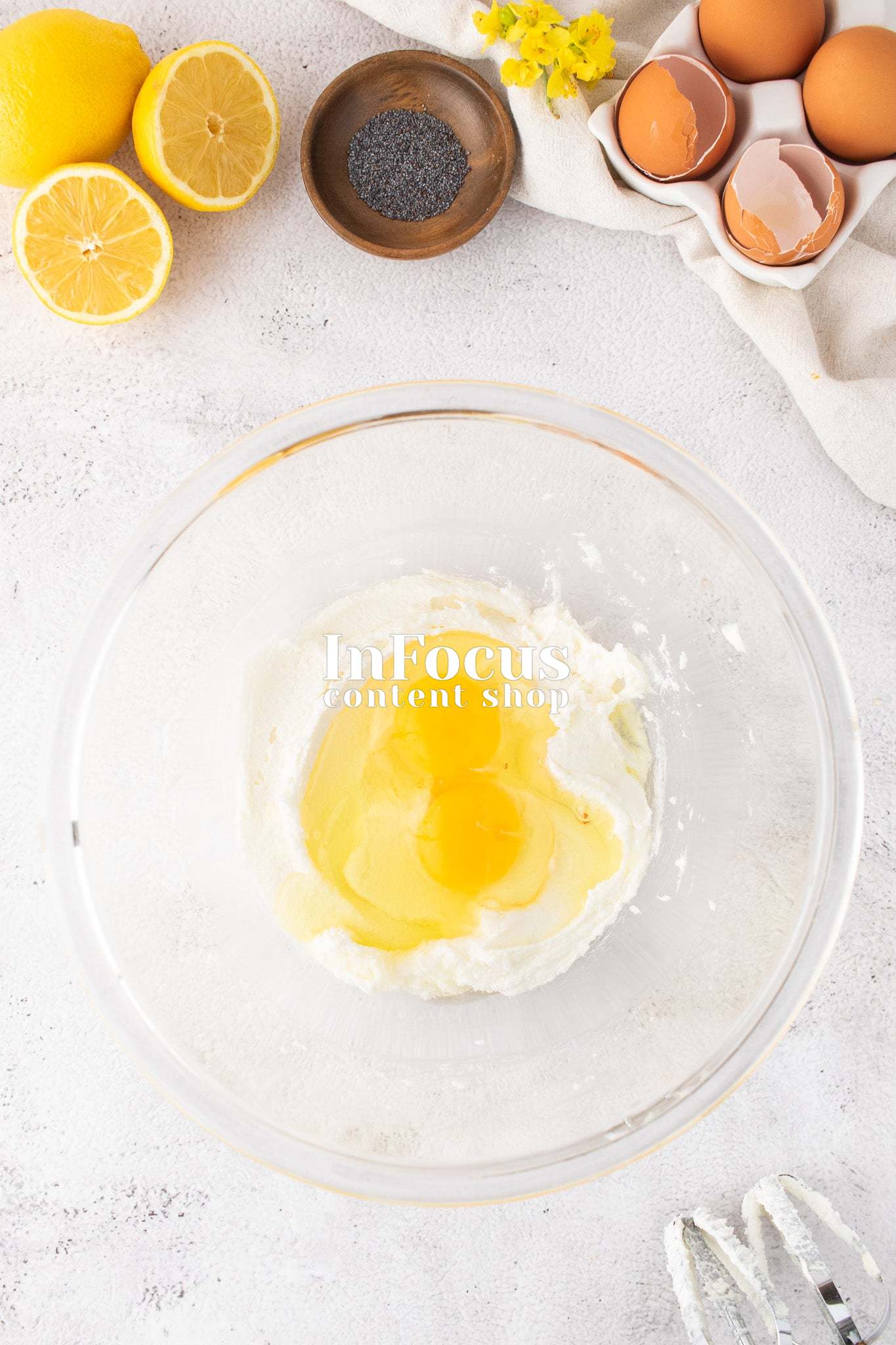 Lemon Poppy Seed Cupcakes- Exclusive
