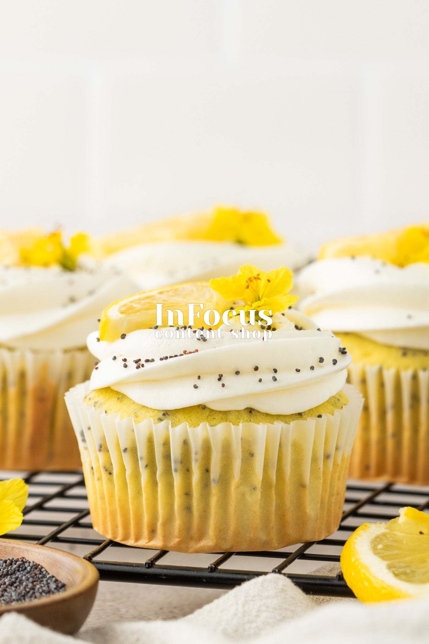 Lemon Poppy Seed Cupcakes- Exclusive