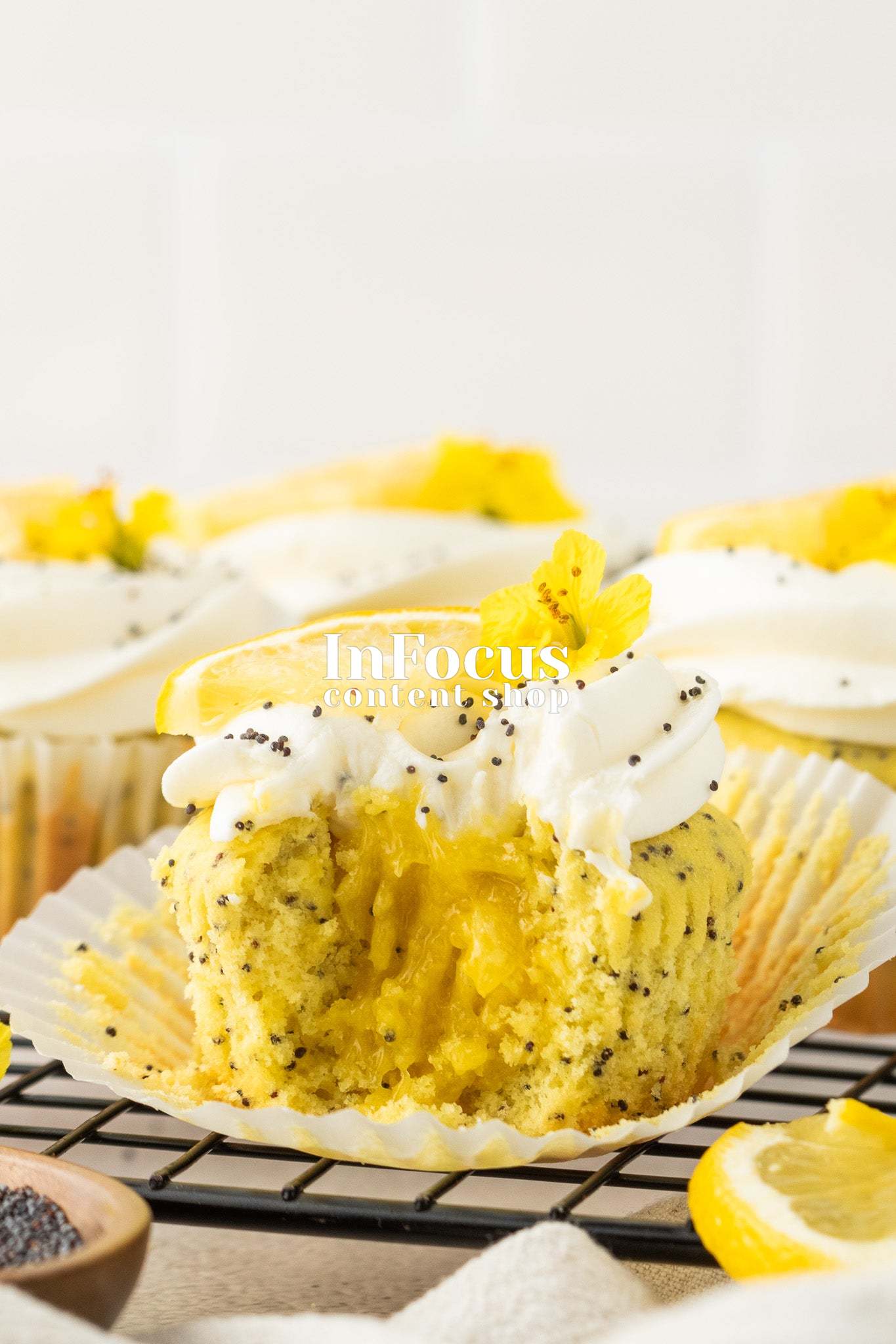 Lemon Poppy Seed Cupcakes- Exclusive