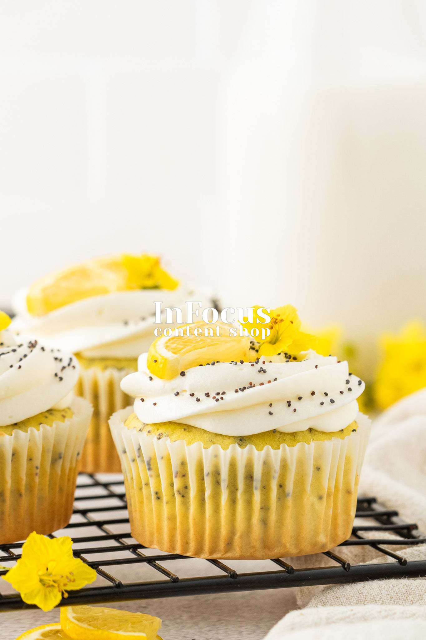 Lemon Poppy Seed Cupcakes- Exclusive