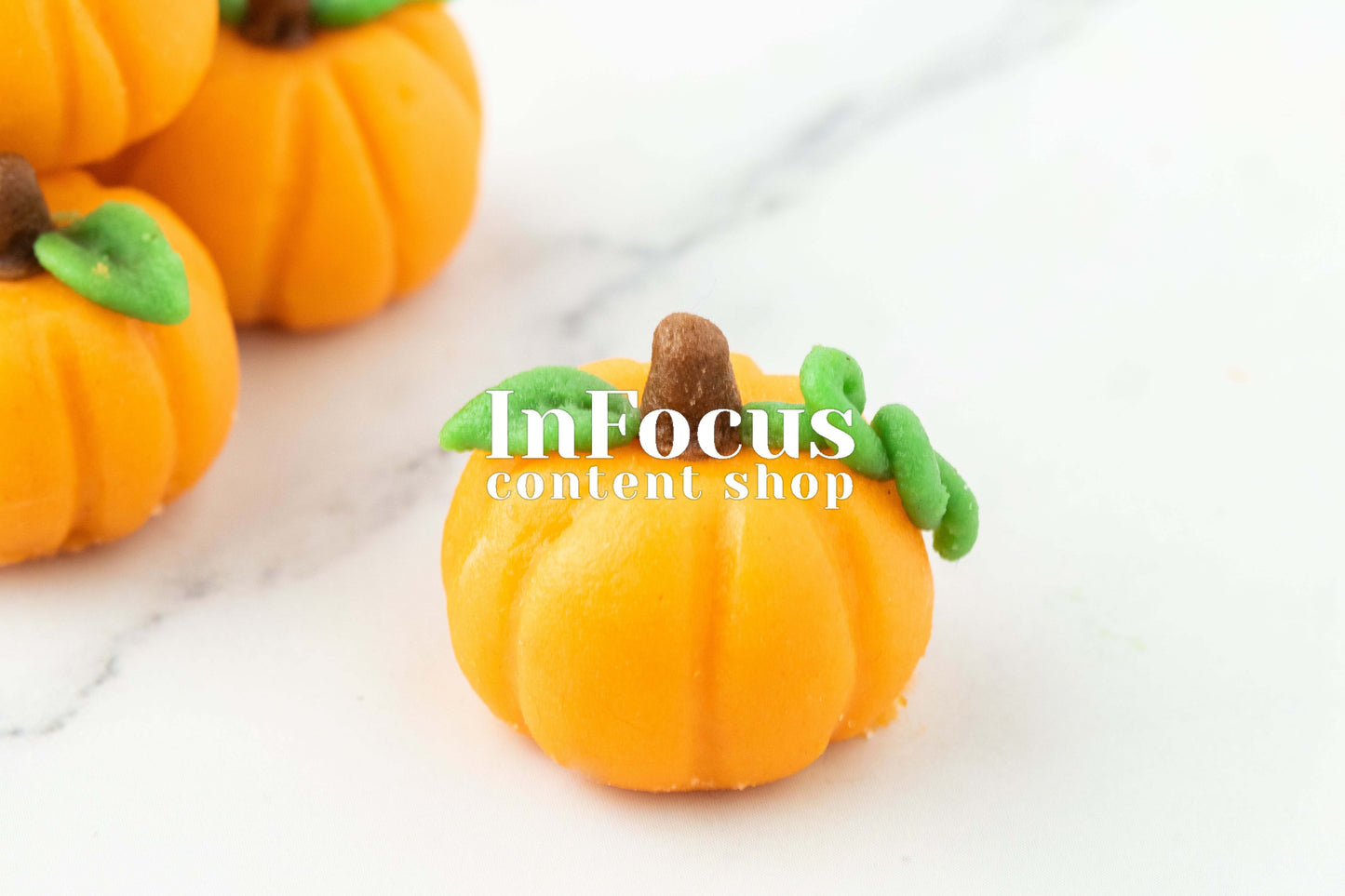 Pumpkin Cupcakes + Marzipan Pumpkins- Exclusive Bundle