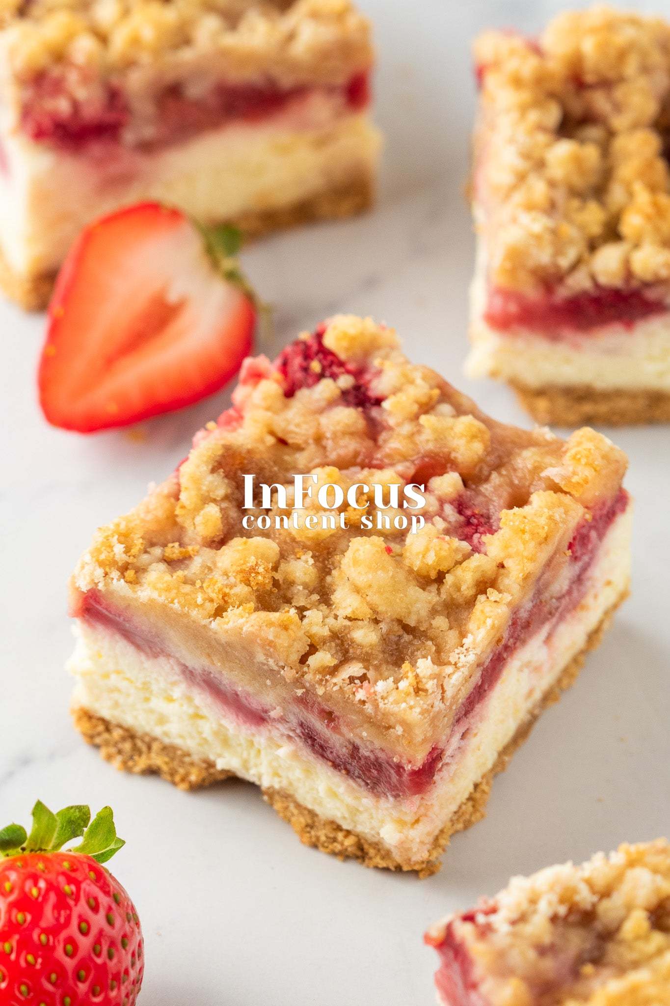 Strawberry Crumble Cheesecake Bars- Exclusive