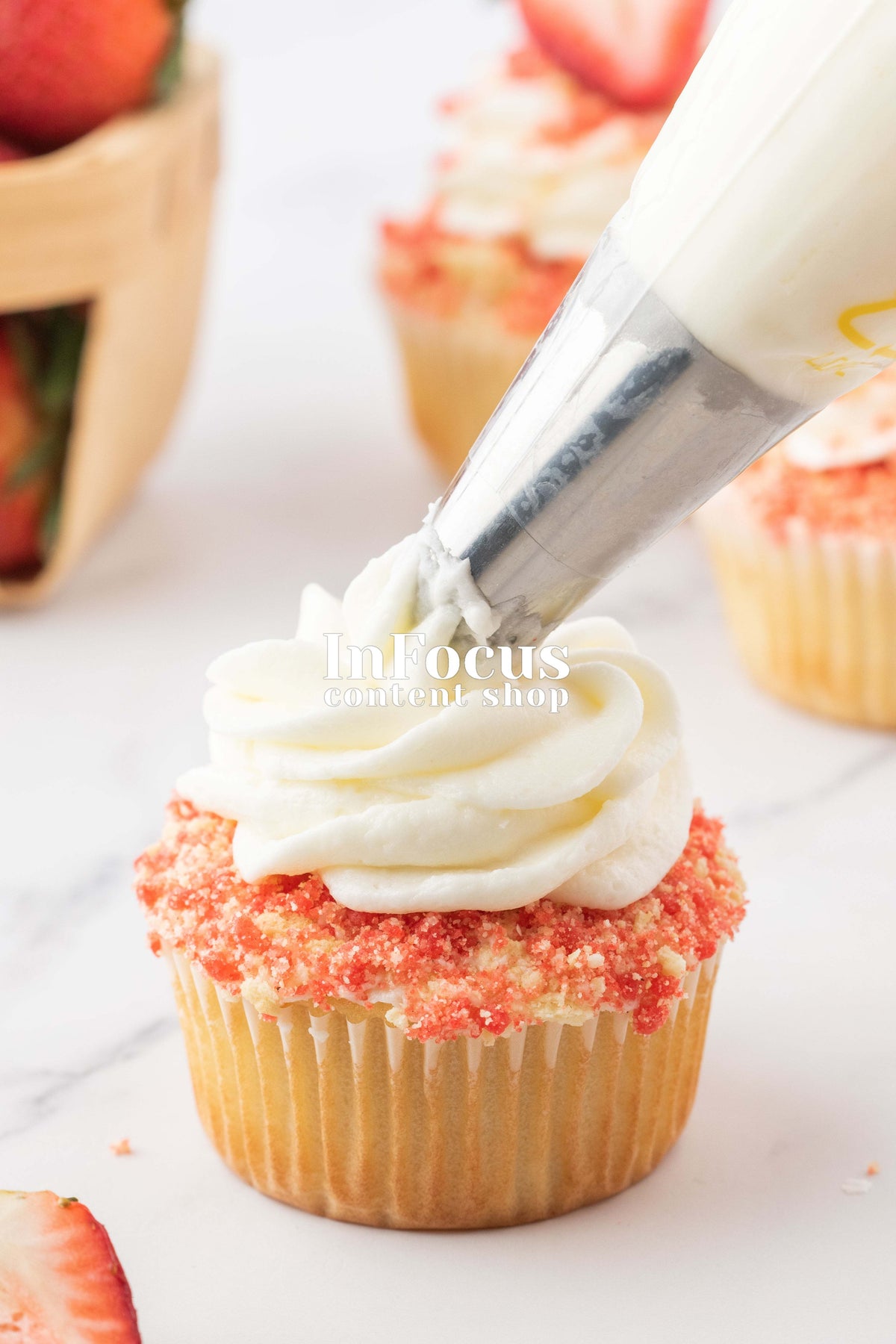 Strawberry Crunch Cupcakes- Exclusive