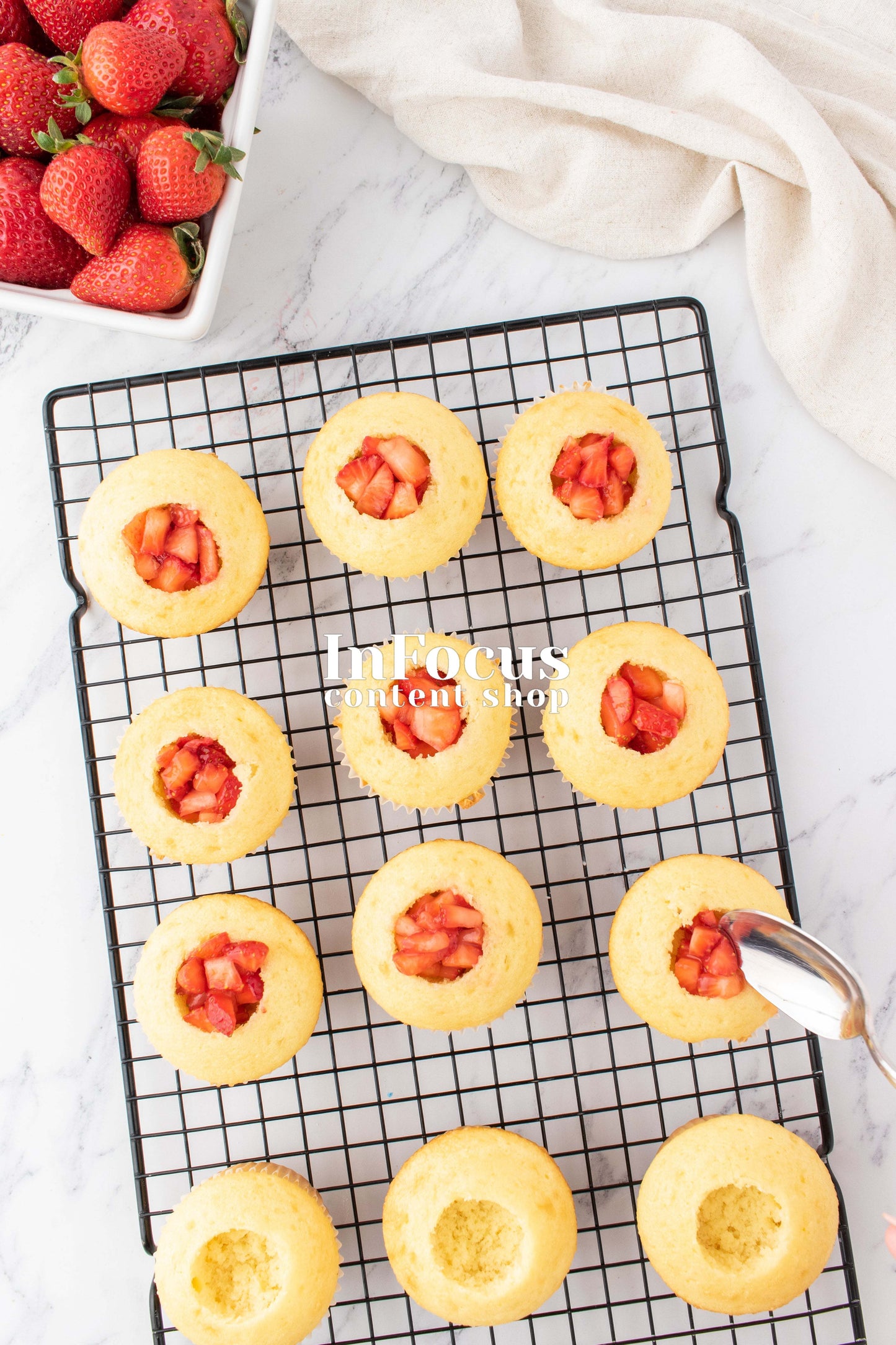 Strawberry Shortcake Cupcakes- Semi-Exclusive Set 1
