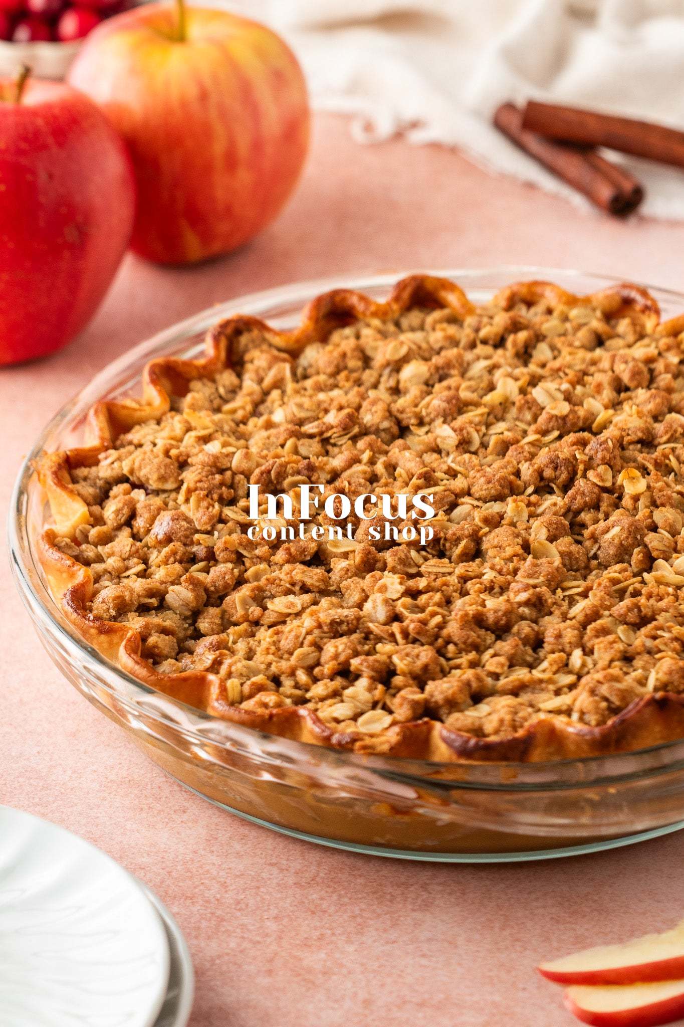 Apple Cranberry Crumble Pie- Exclusive
