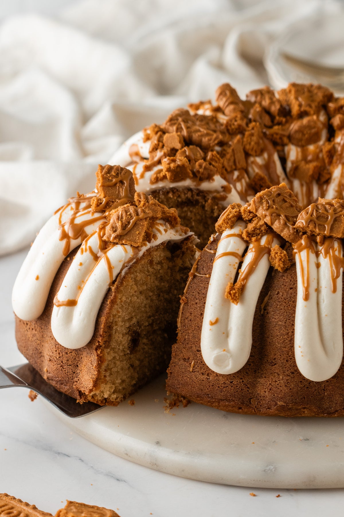 Biscoff Bundt Cake- Exclusive