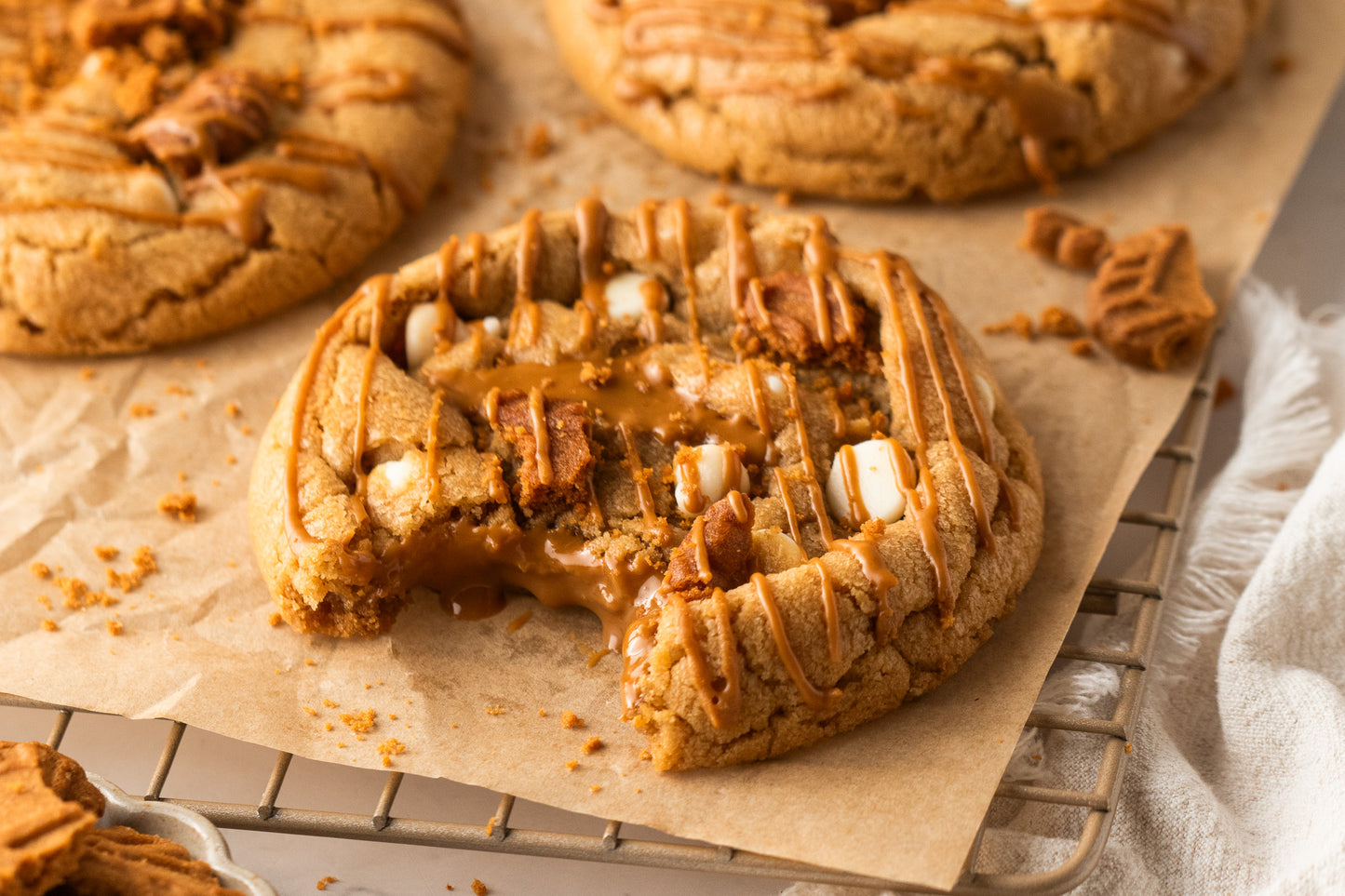Biscoff Lava / Biscoff Stuffed Cookies- Exclusive