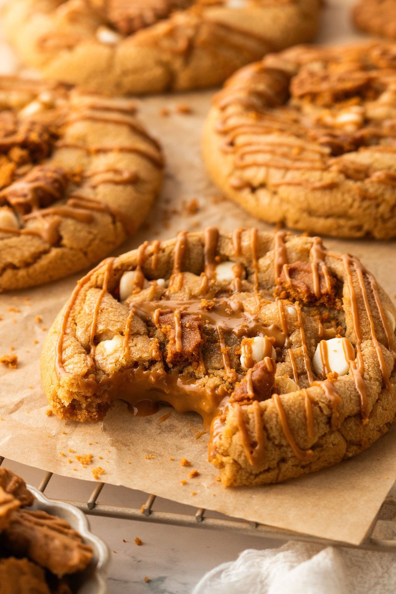 Biscoff Lava / Biscoff Stuffed Cookies- Exclusive