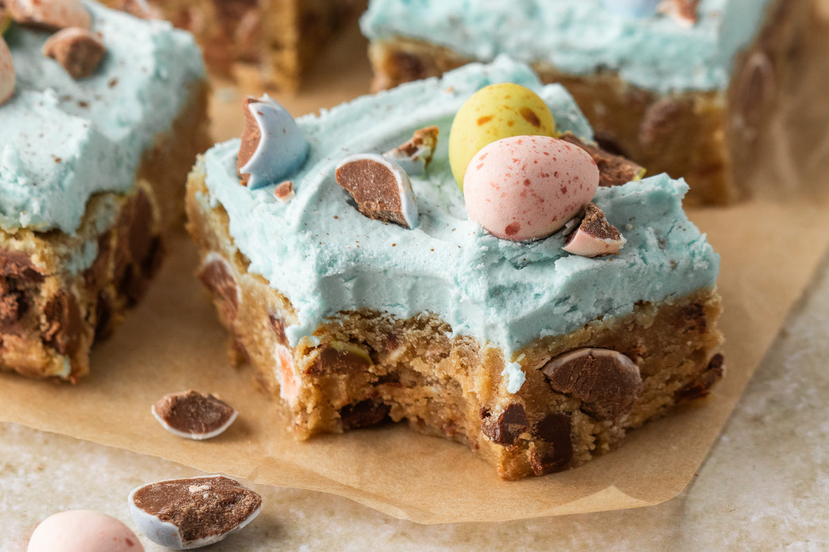 Cadbury Egg Cookie Bars- Exclusive