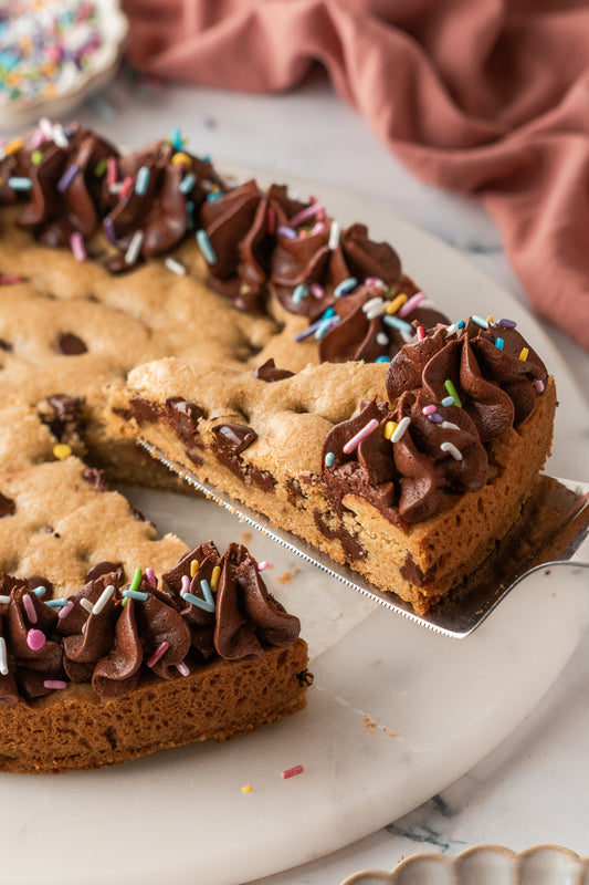 Chocolate Chip Cookie Cake- Exclusive