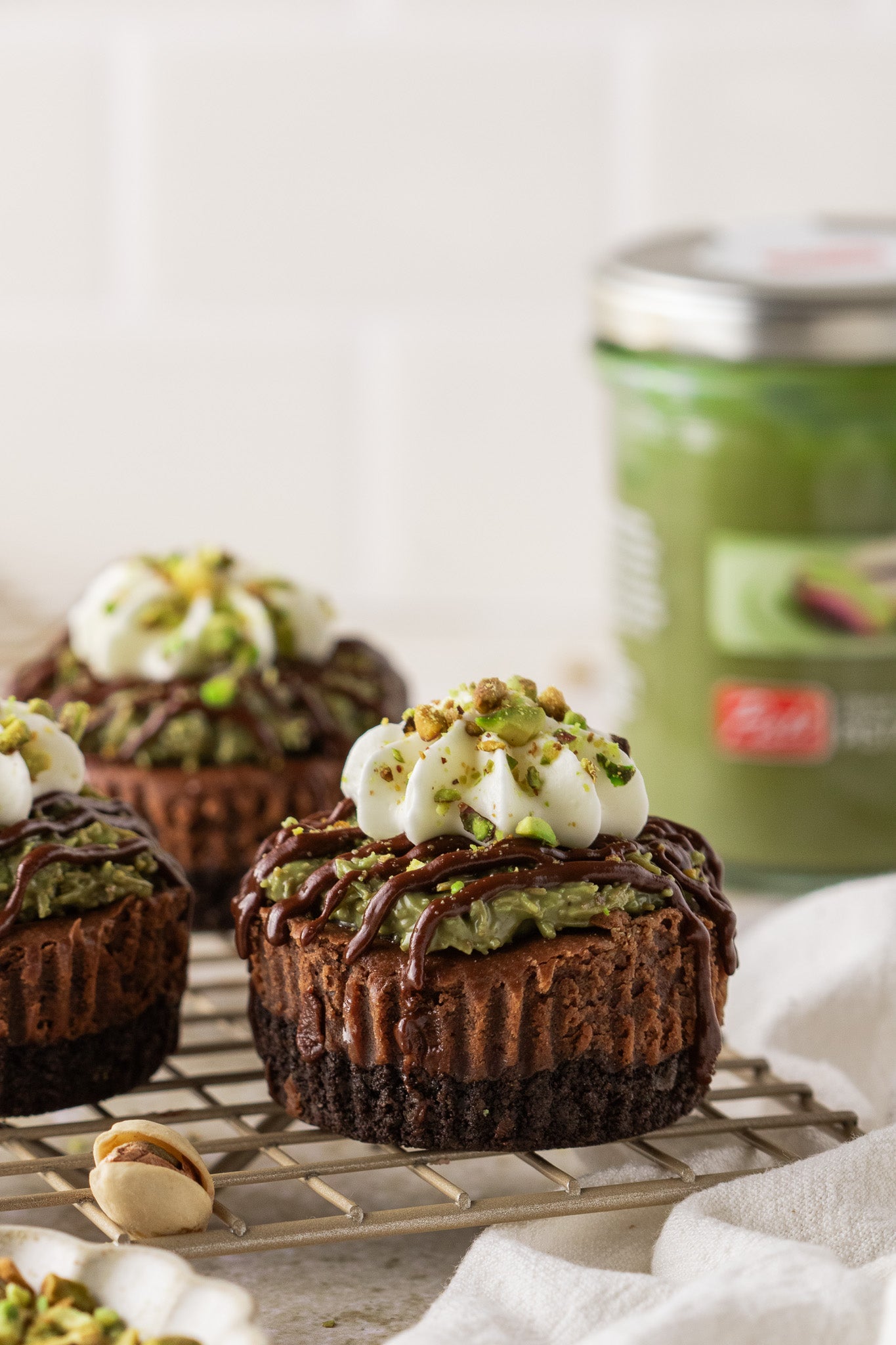 Dubai Chocolate Mini Cheesecakes- Exclusive