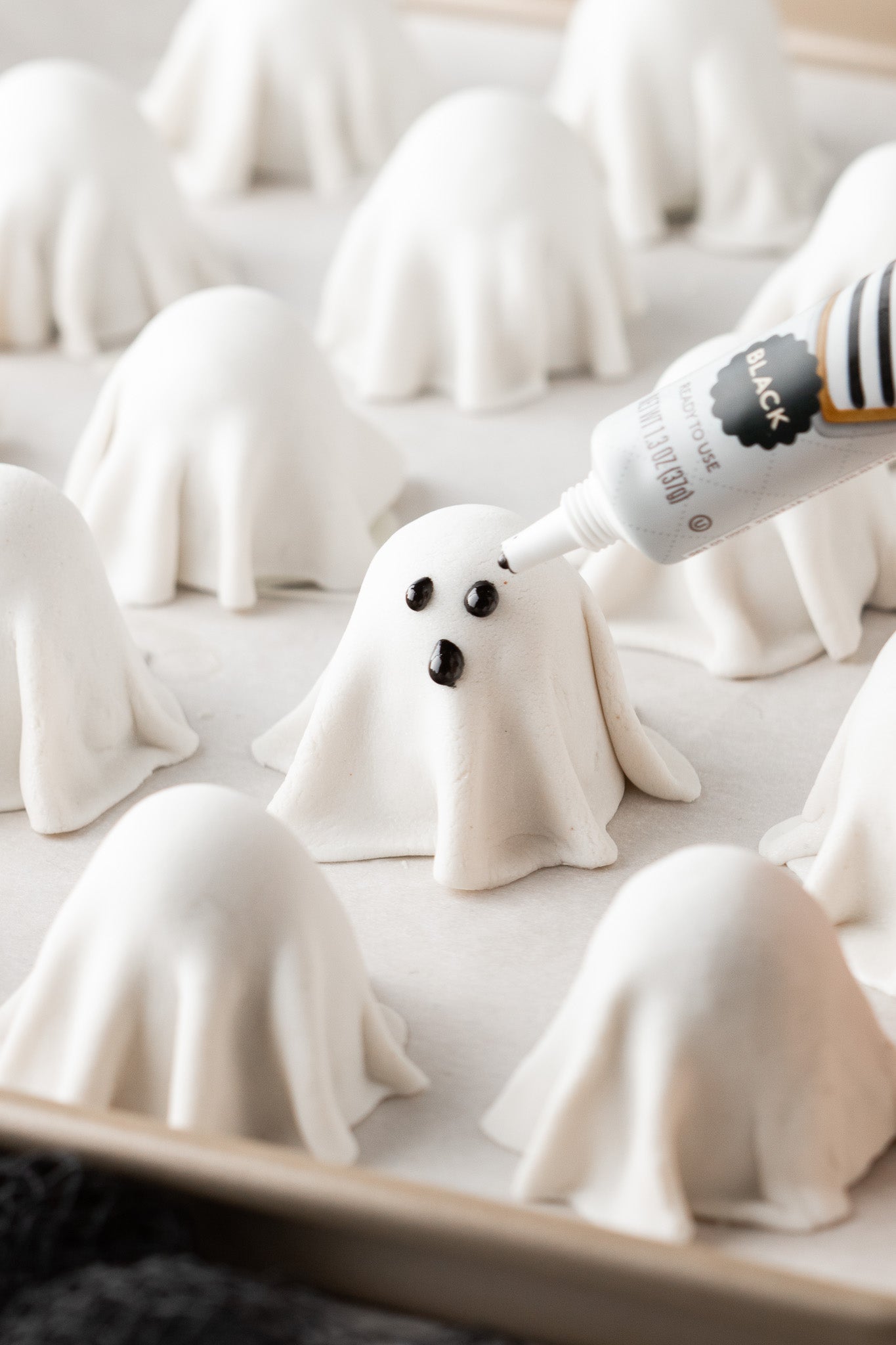 Ghost Oreo Truffles- Exclusive