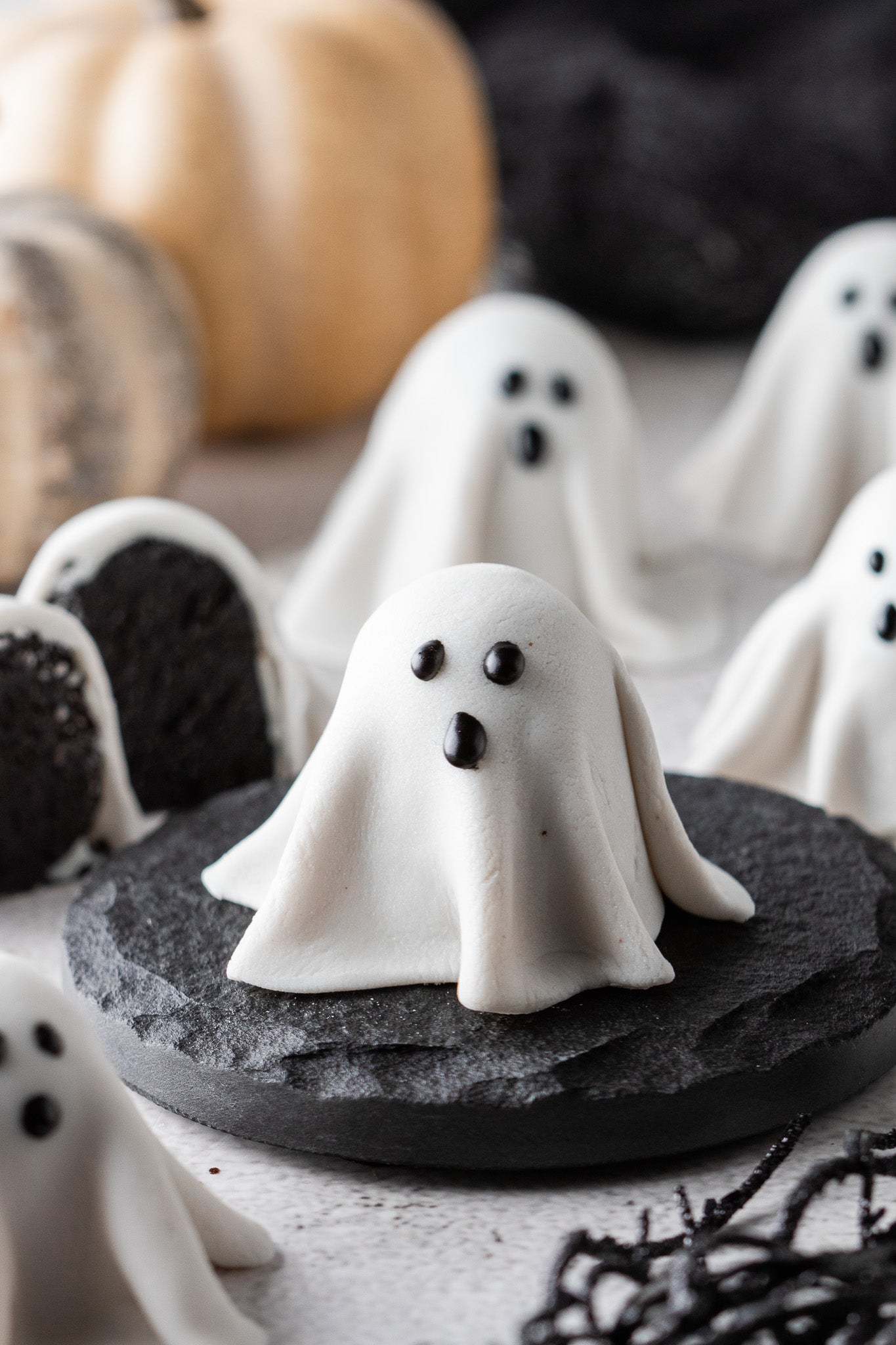 Ghost Oreo Truffles- Exclusive
