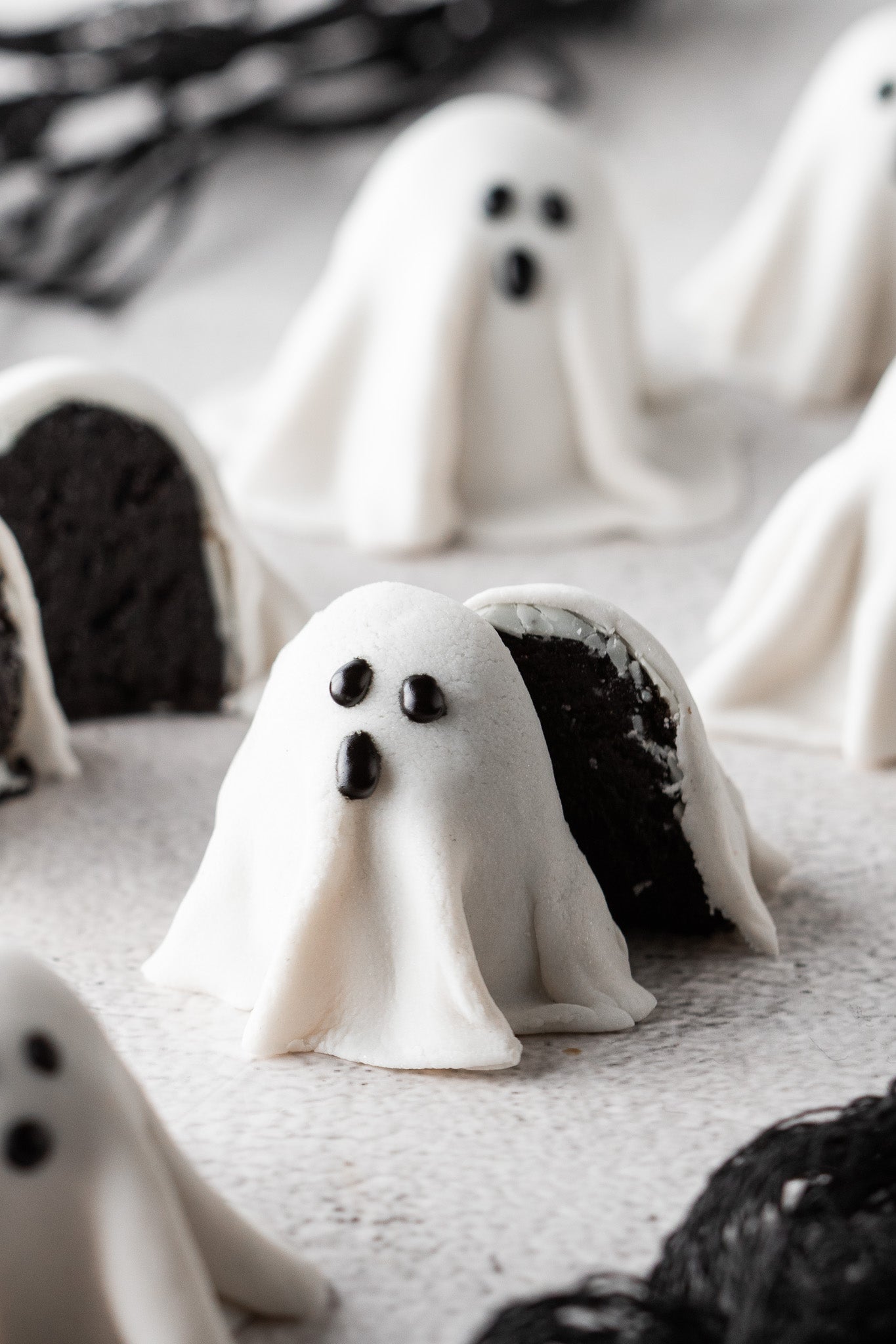 Ghost Oreo Truffles- Exclusive