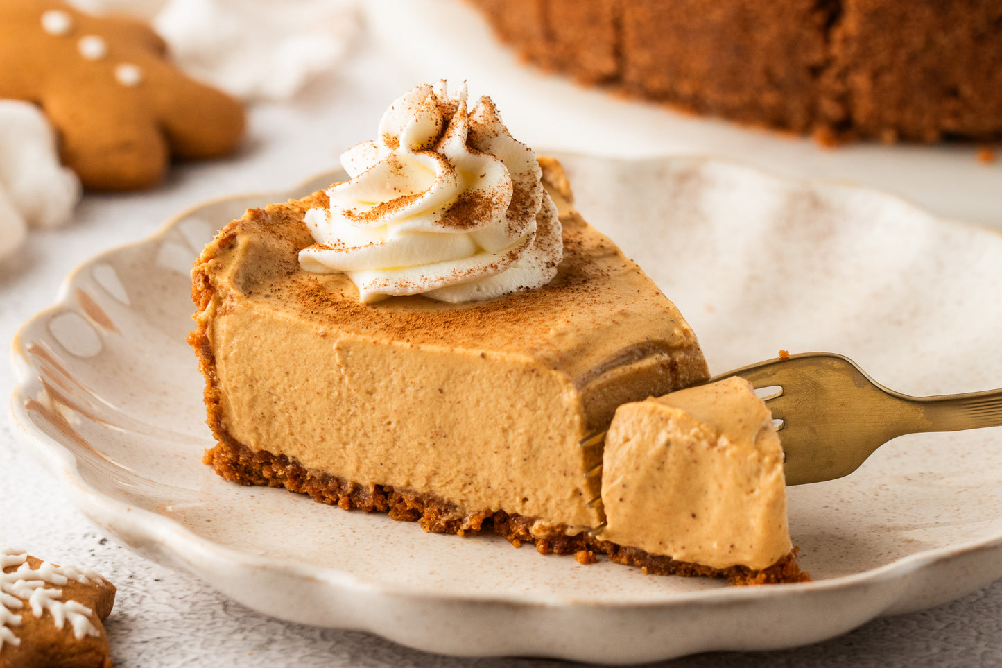 No-Bake Gingerbread Cheesecake- Exclusive