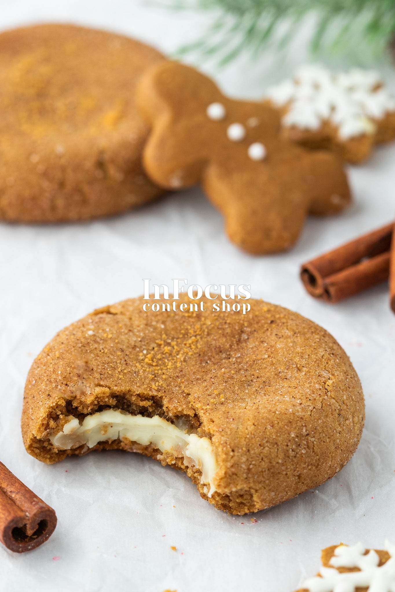 Gingerbread Cheesecake Cookies- Exclusive