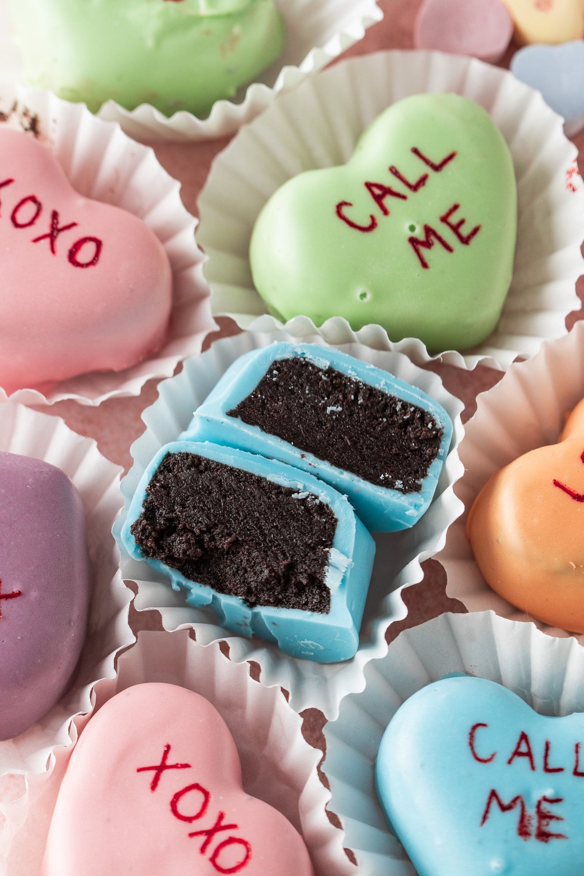 Oreo Conversation Heart Truffles- Semi-Exclusive Set 2/2