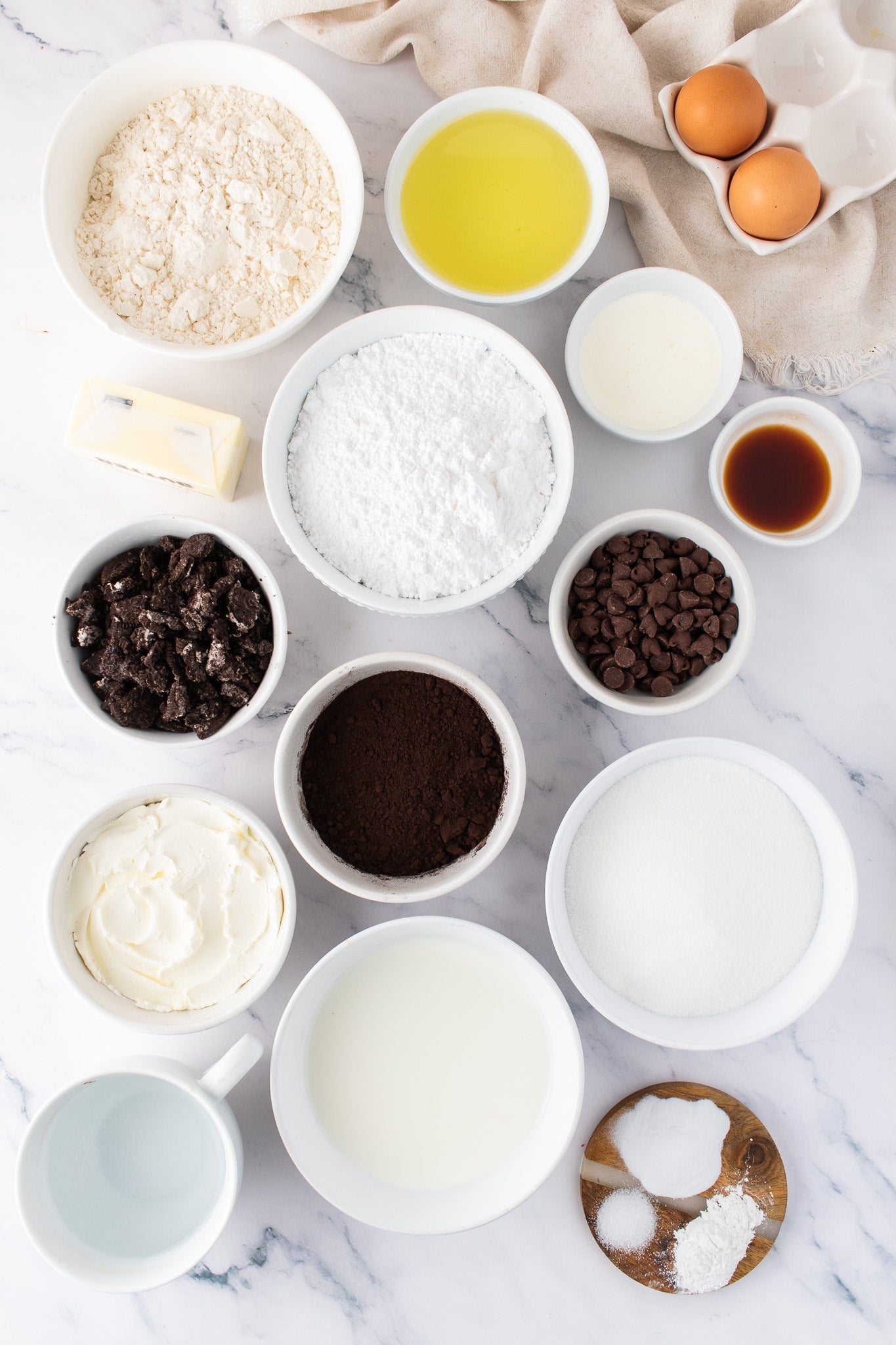 Oreo Bundt Cake- Exclusive