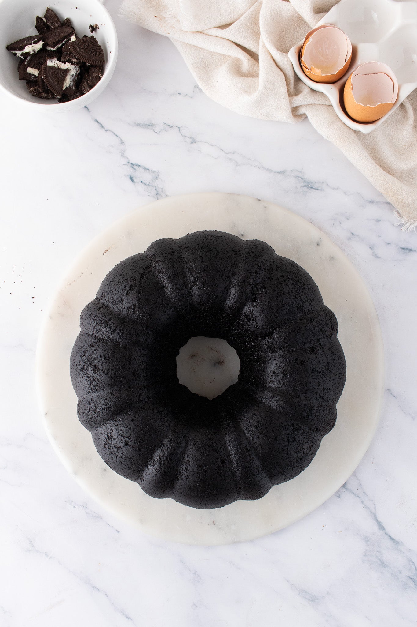 Oreo Bundt Cake- Exclusive