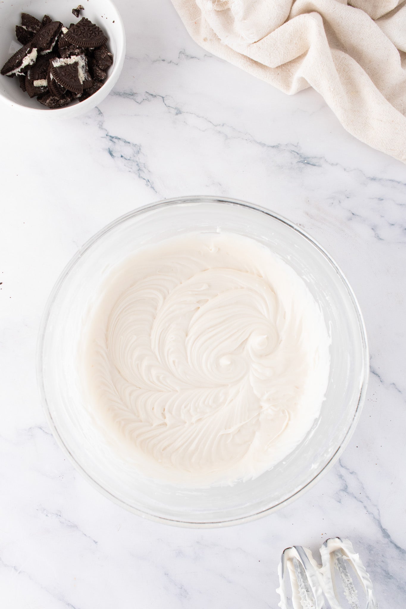 Oreo Bundt Cake- Exclusive