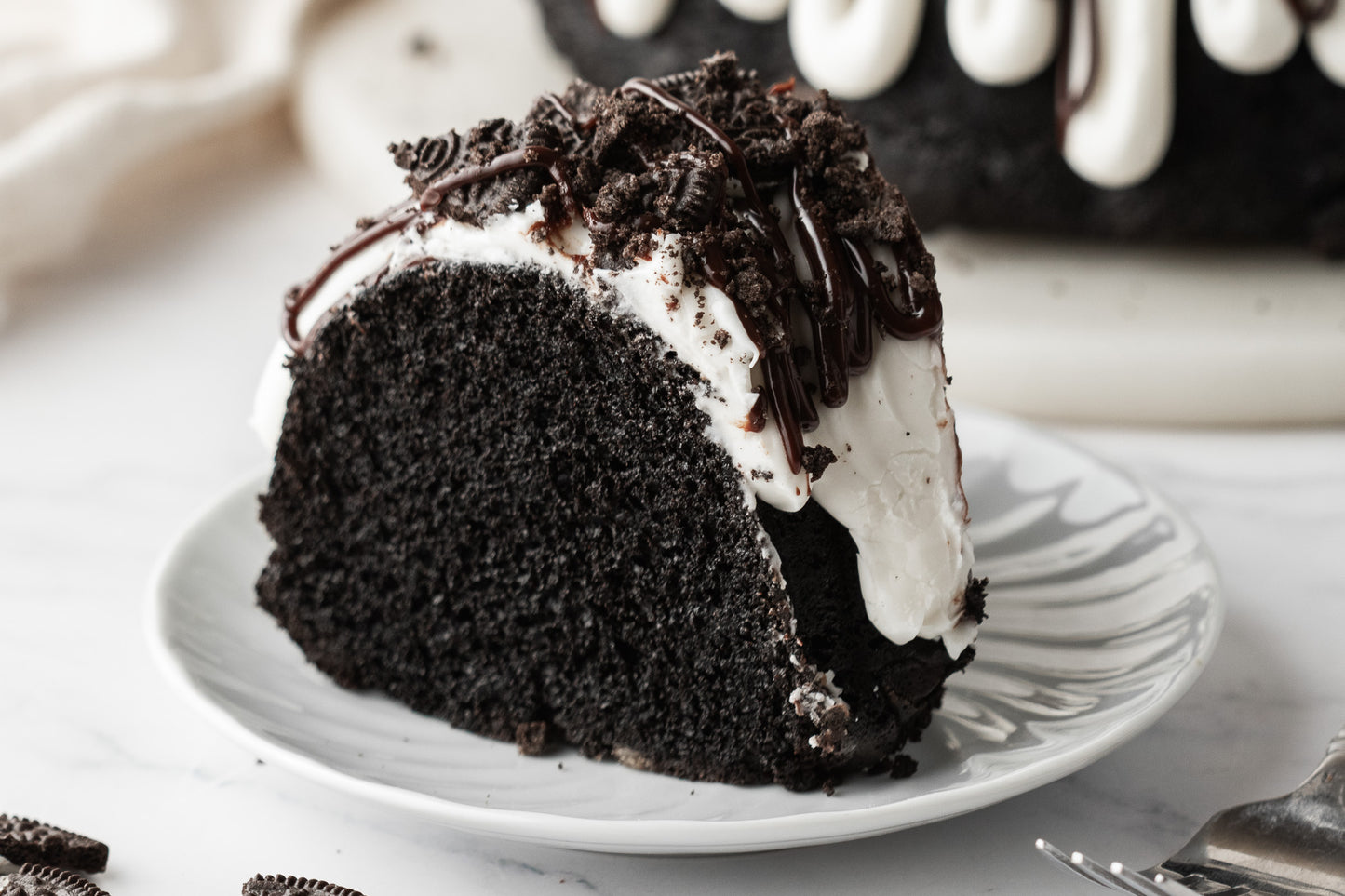 Oreo Bundt Cake- Exclusive