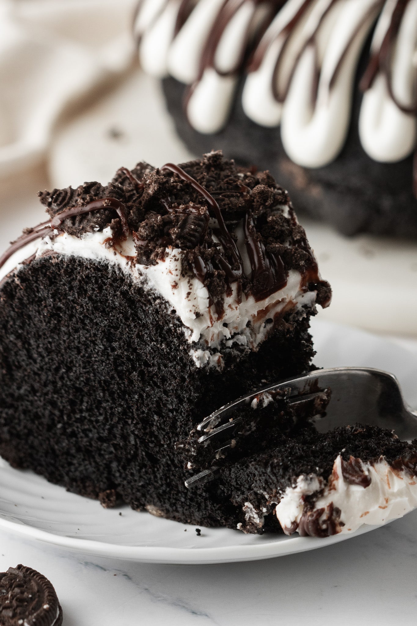 Oreo Bundt Cake- Exclusive