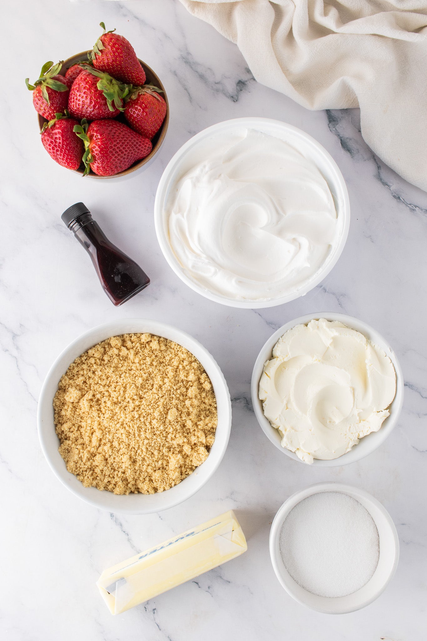 No-Bake Strawberry Cheesecake- Exclusive