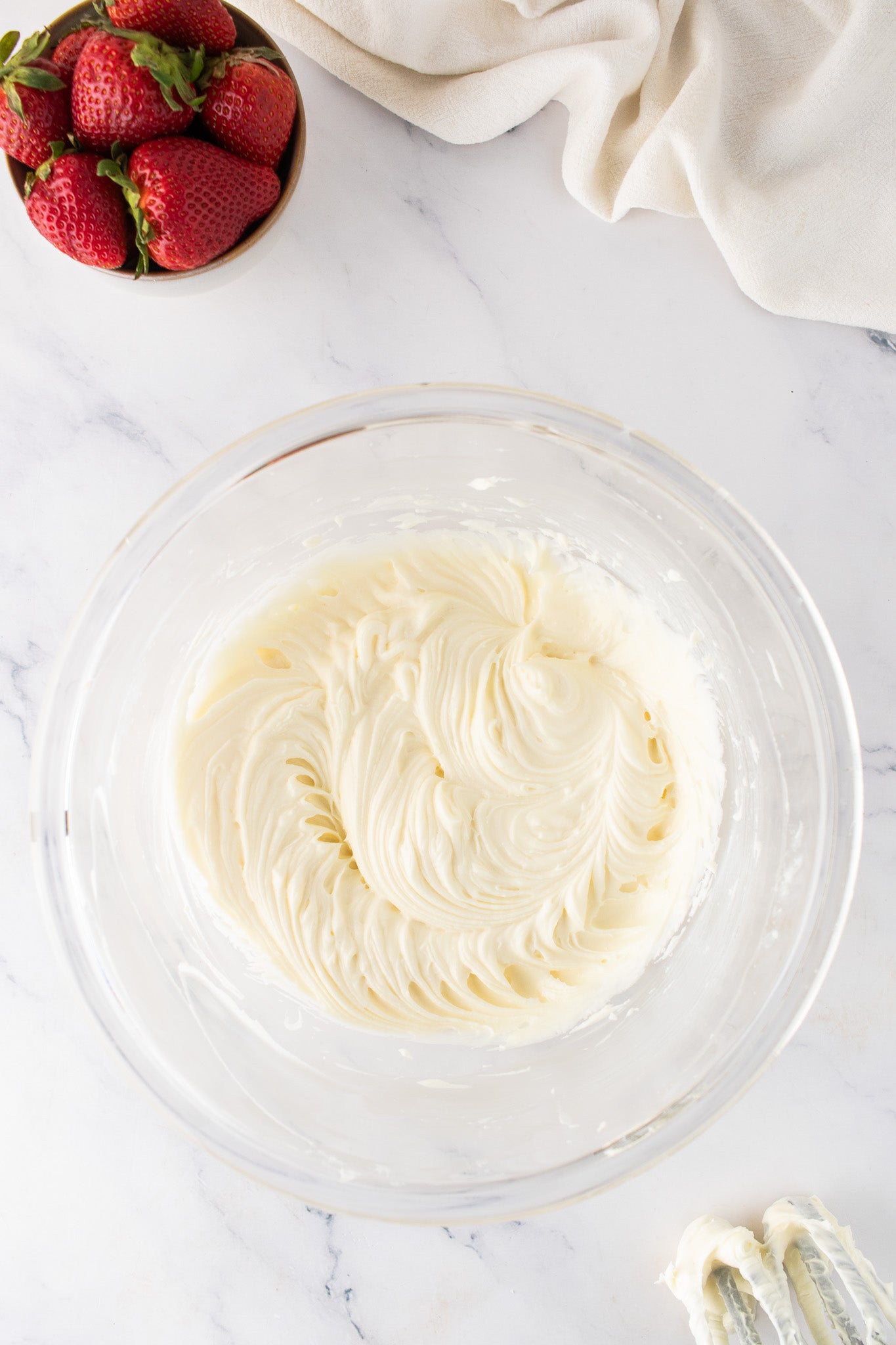 No-Bake Strawberry Cheesecake- Exclusive