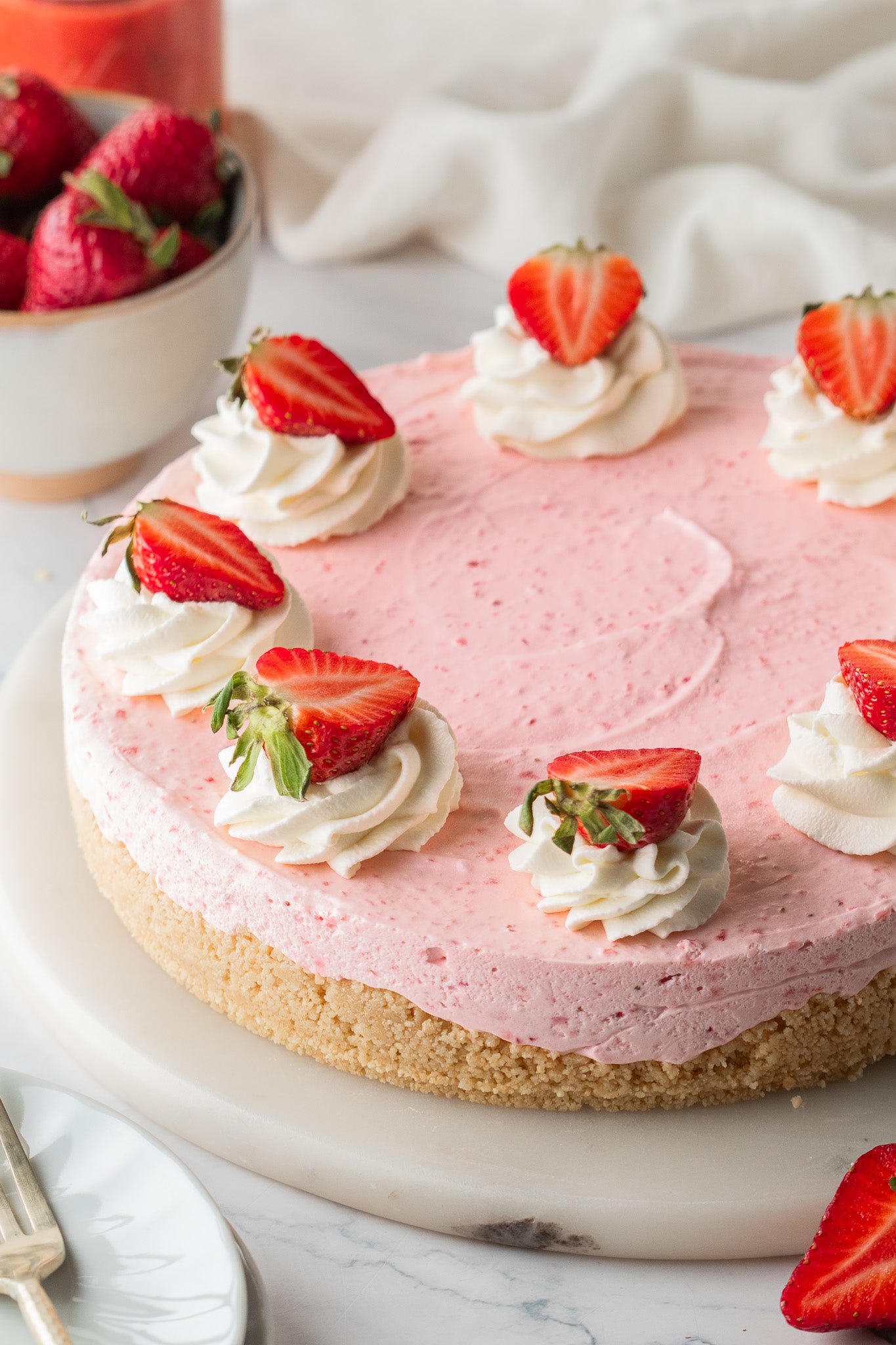 No-Bake Strawberry Cheesecake- Exclusive