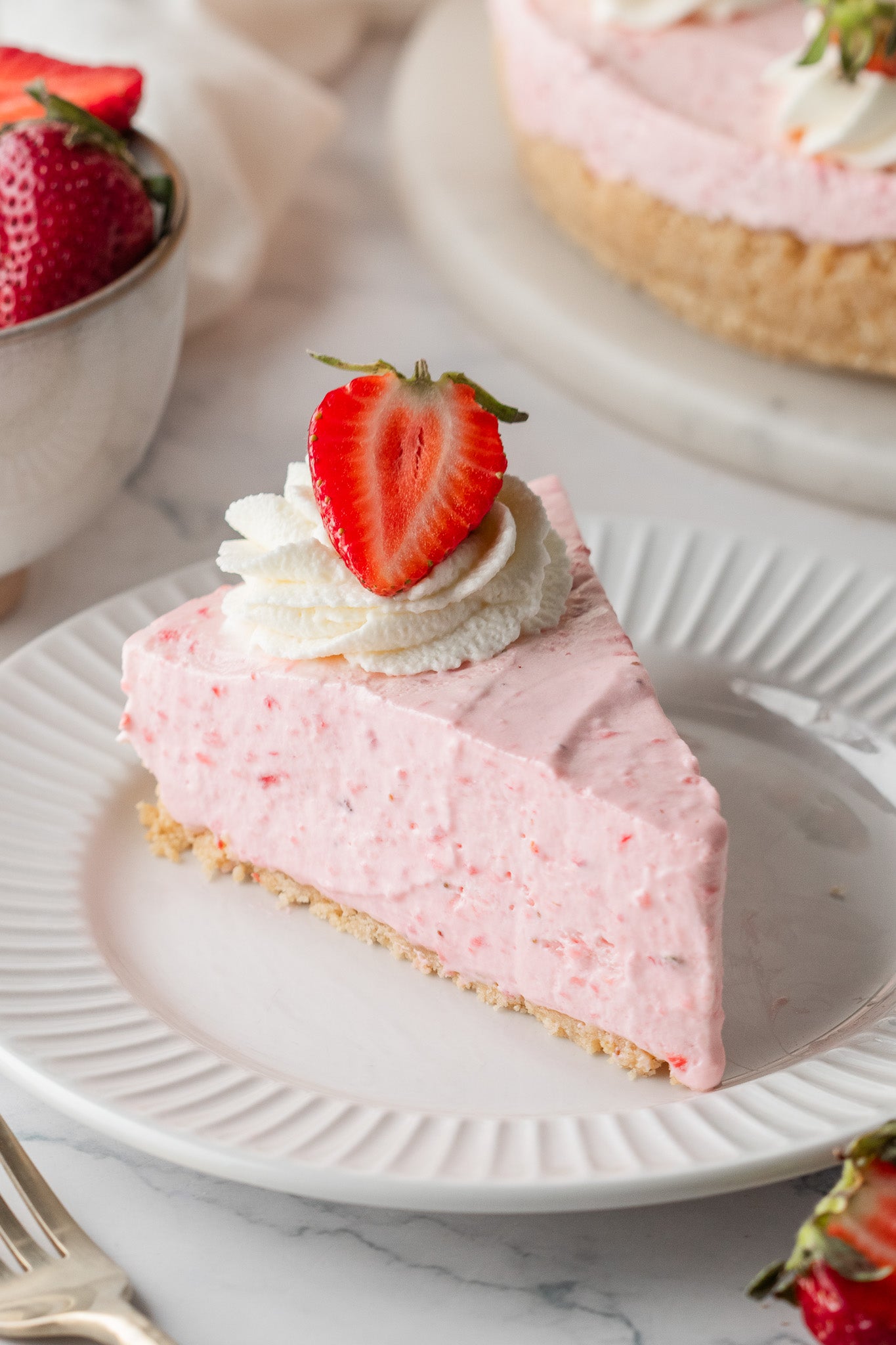 No-Bake Strawberry Cheesecake- Exclusive