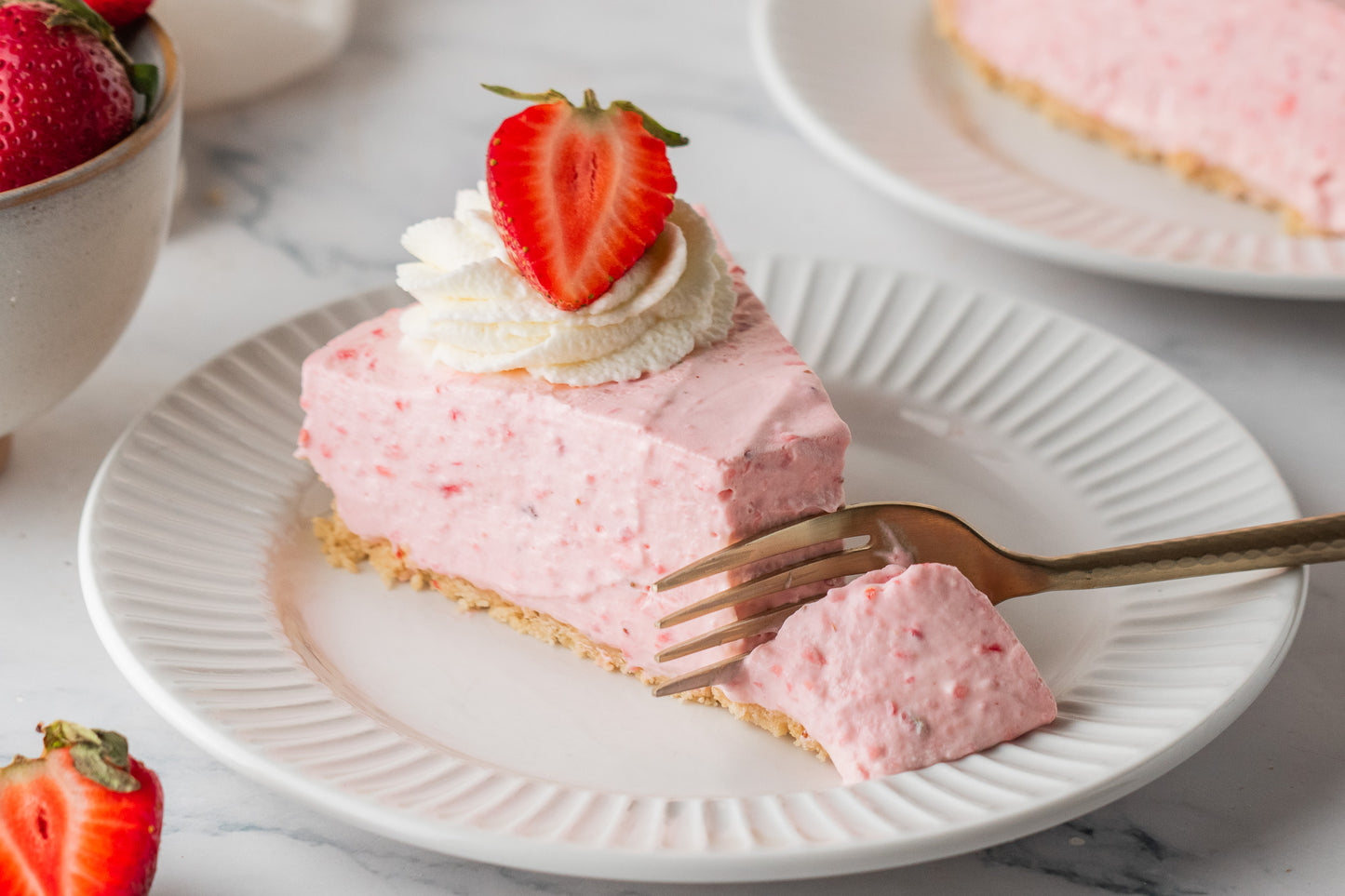 No-Bake Strawberry Cheesecake- Exclusive