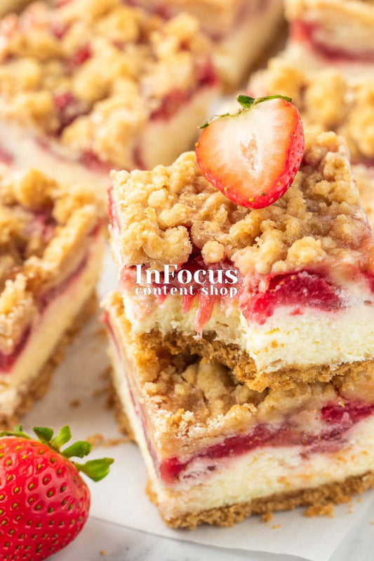 Strawberry Crumble Cheesecake Bars- Exclusive