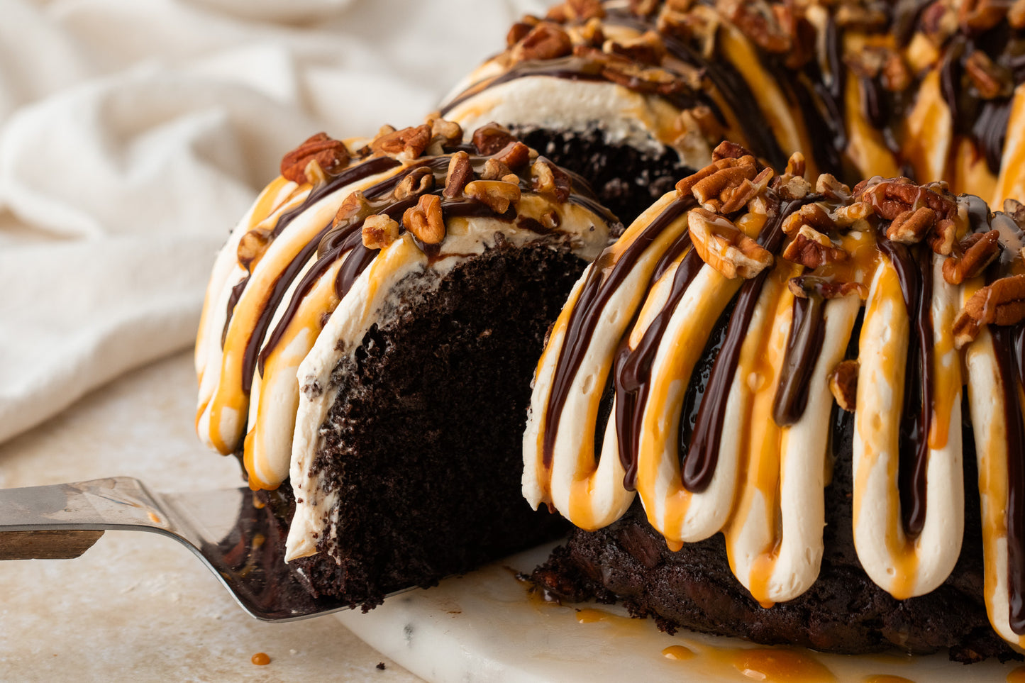 Turtle Bundt Cake- Exclusive