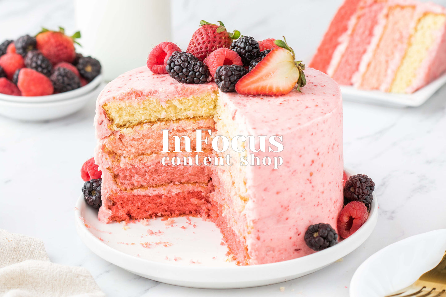 Mixed Berry Layer Cake- Semi-Exclusive Set 1