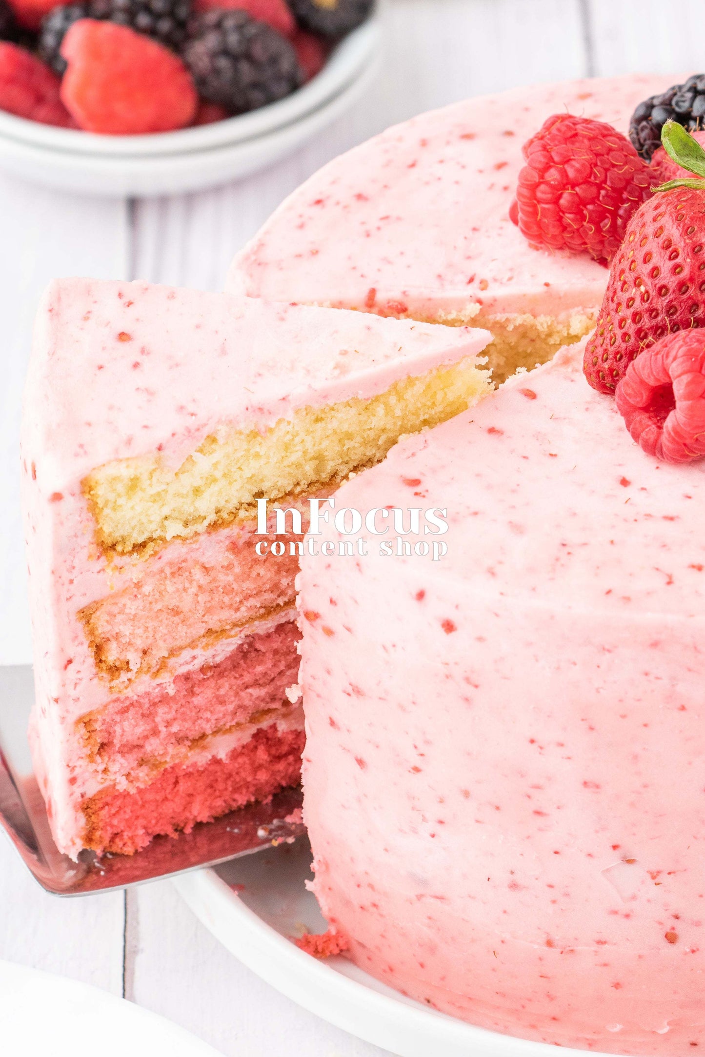 Mixed Berry Layer Cake- Semi-Exclusive Set 2