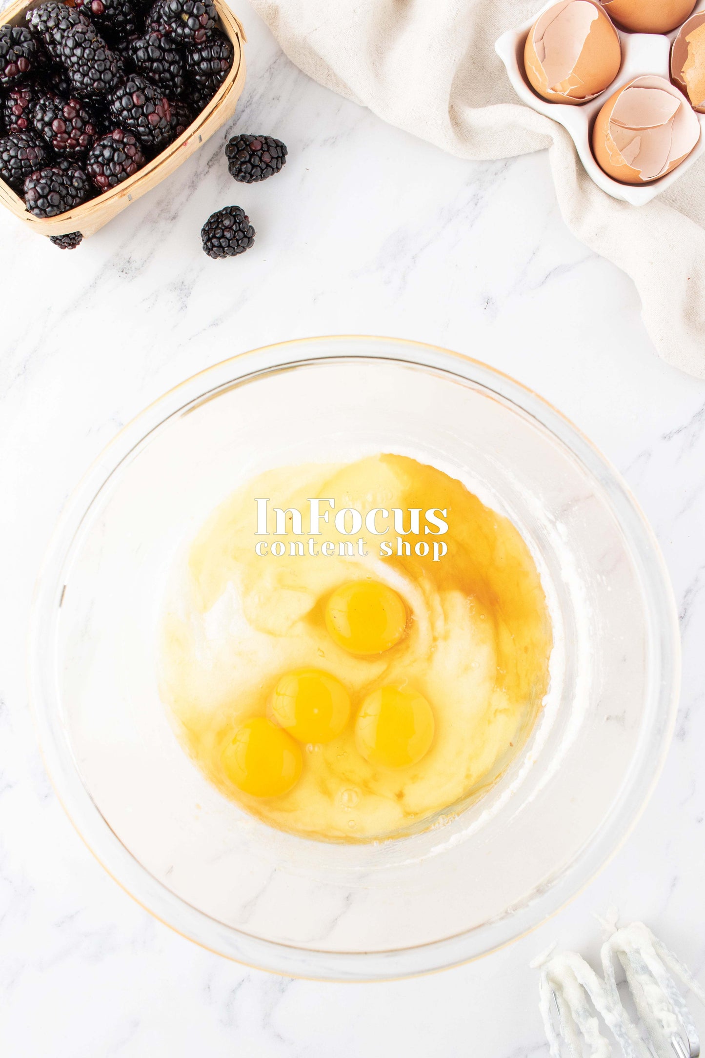 Blackberry Vanilla Layer Cake- Exclusive